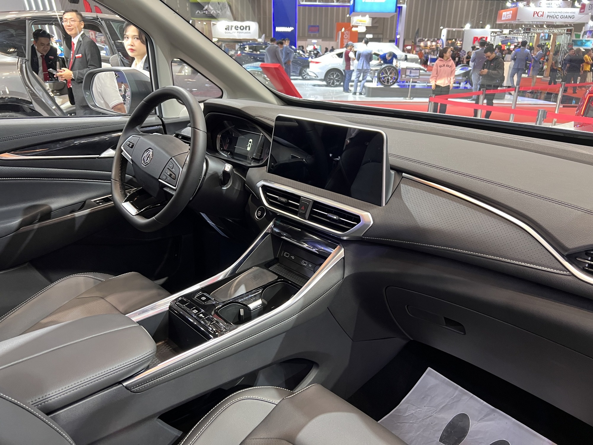 4644174154639016462989097773391230603893077n1 1735636424348 17356364251641406569752