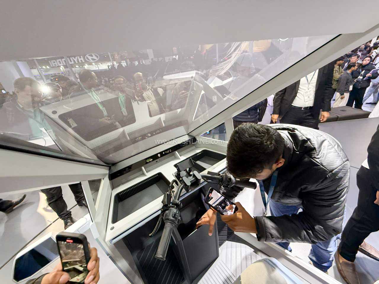 hyundai e3w and e4w micro mobility concepts revealed 29