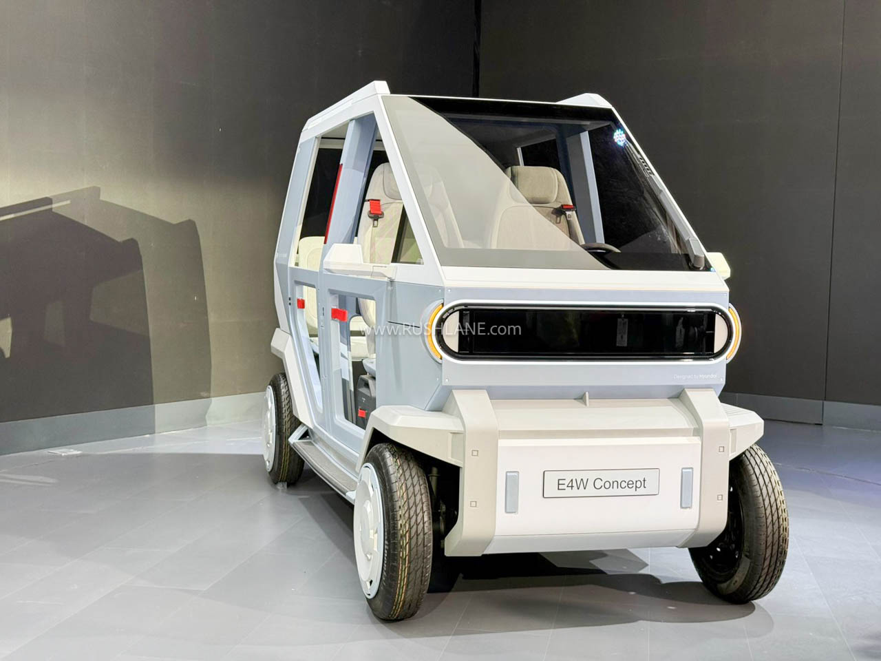 hyundai e3w and e4w micro mobility concepts revealed 32