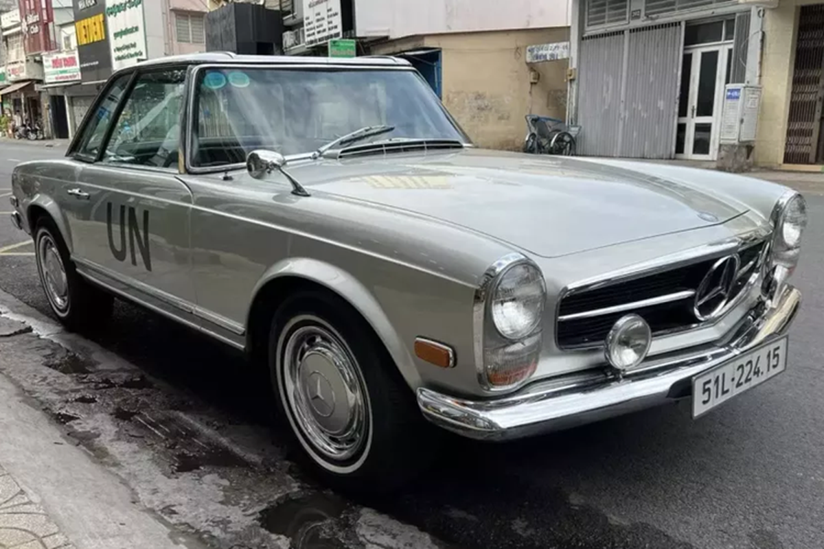 dang le nguyen vu lai tau xe cu mercedes benz 280 sl doi 1967