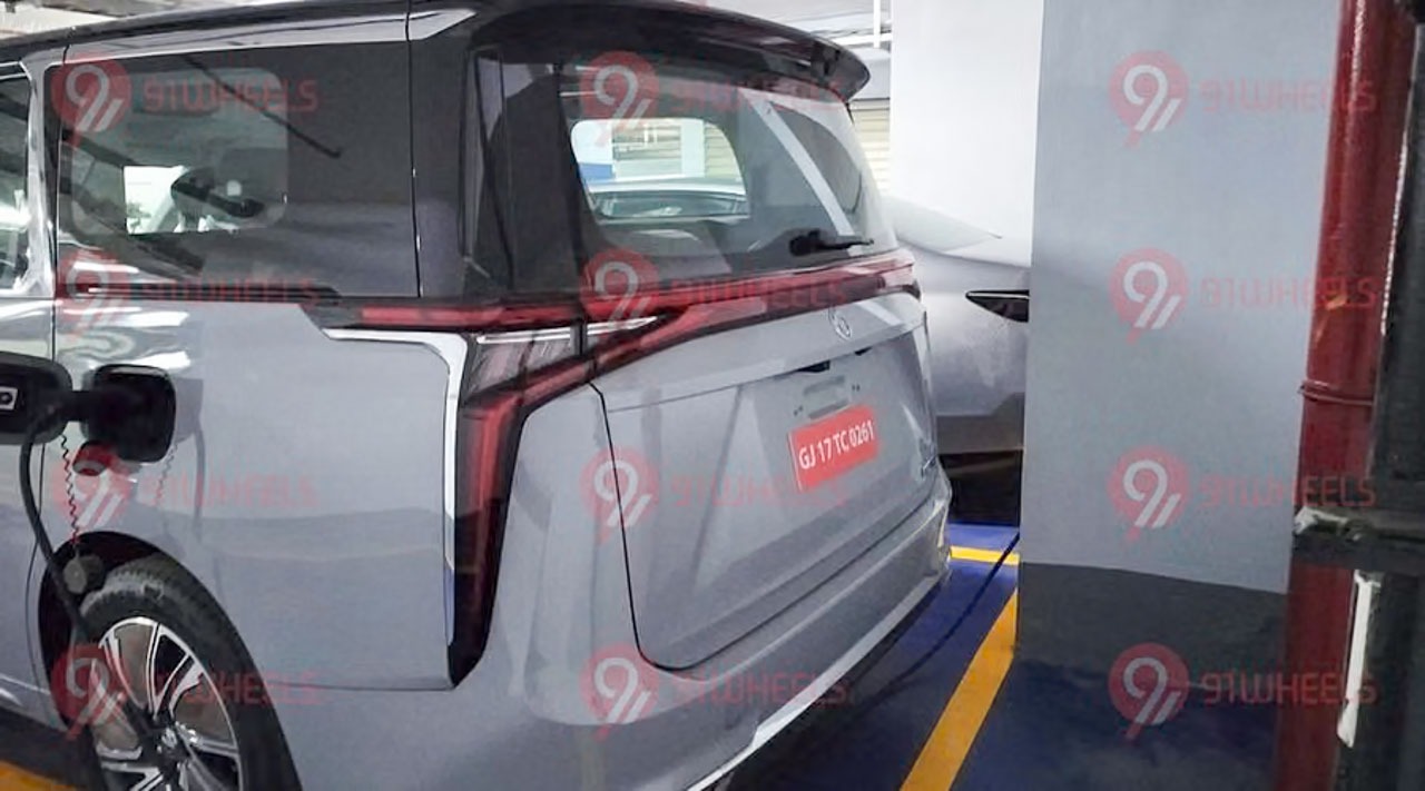 new mg m9 luxury electric mpv la 1