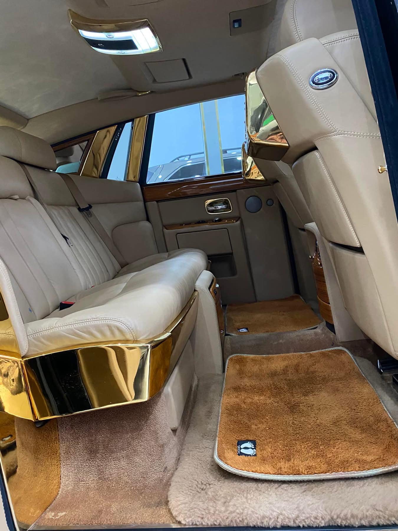 47574447210023942552677478630333183088219041n