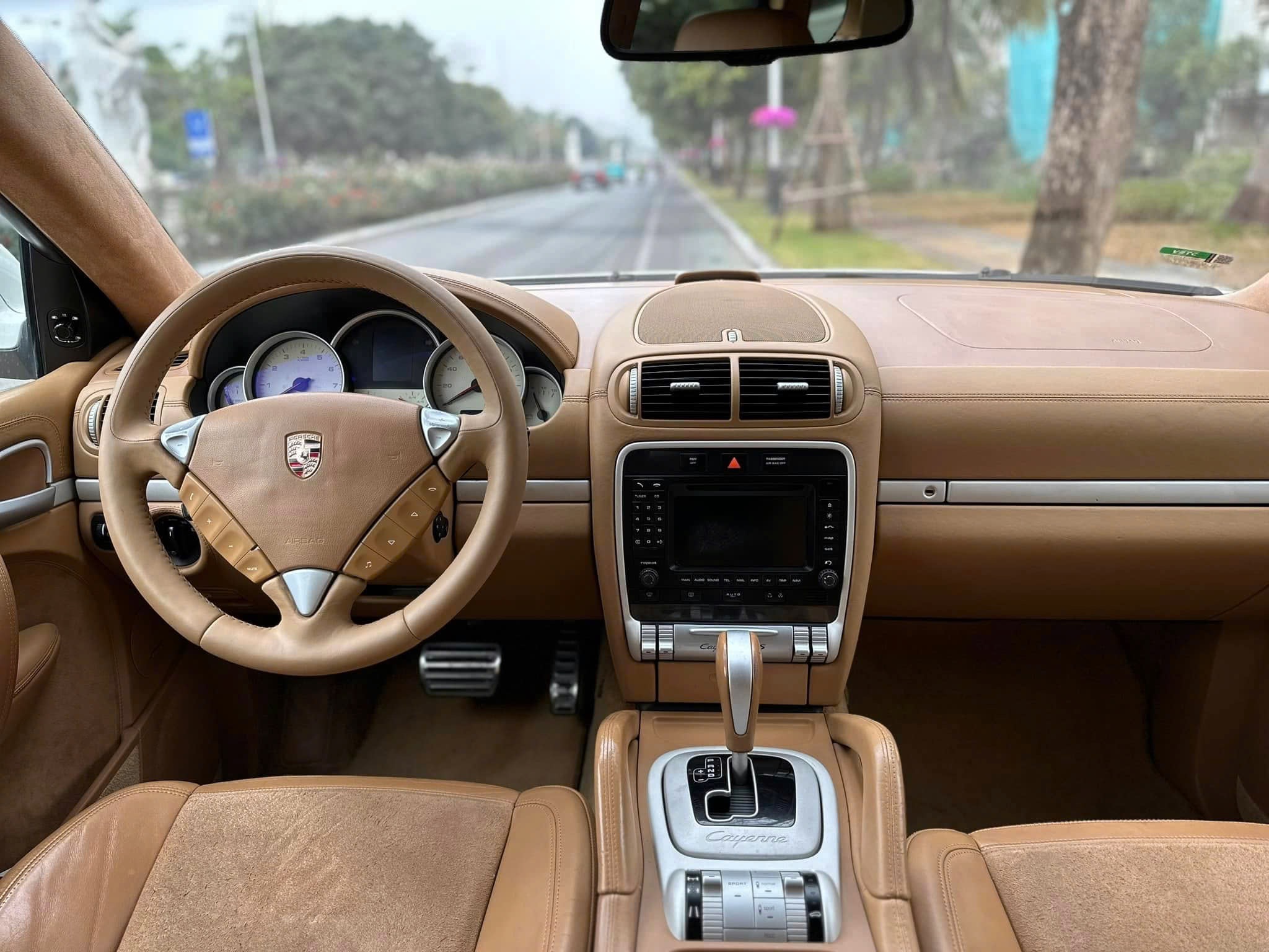 chu xe porsche cayenne gts 2008 16