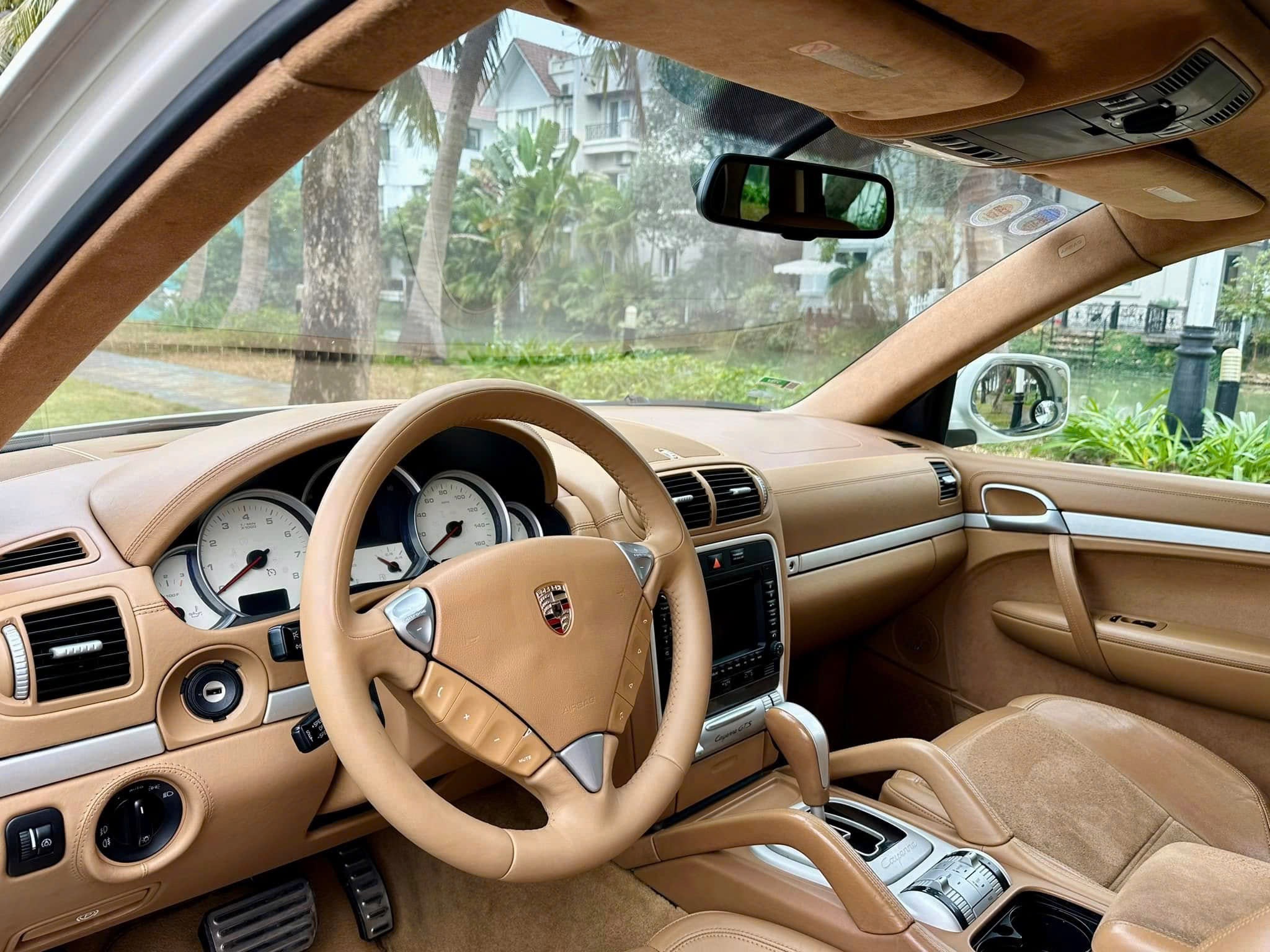 chu xe porsche cayenne gts 2008 9