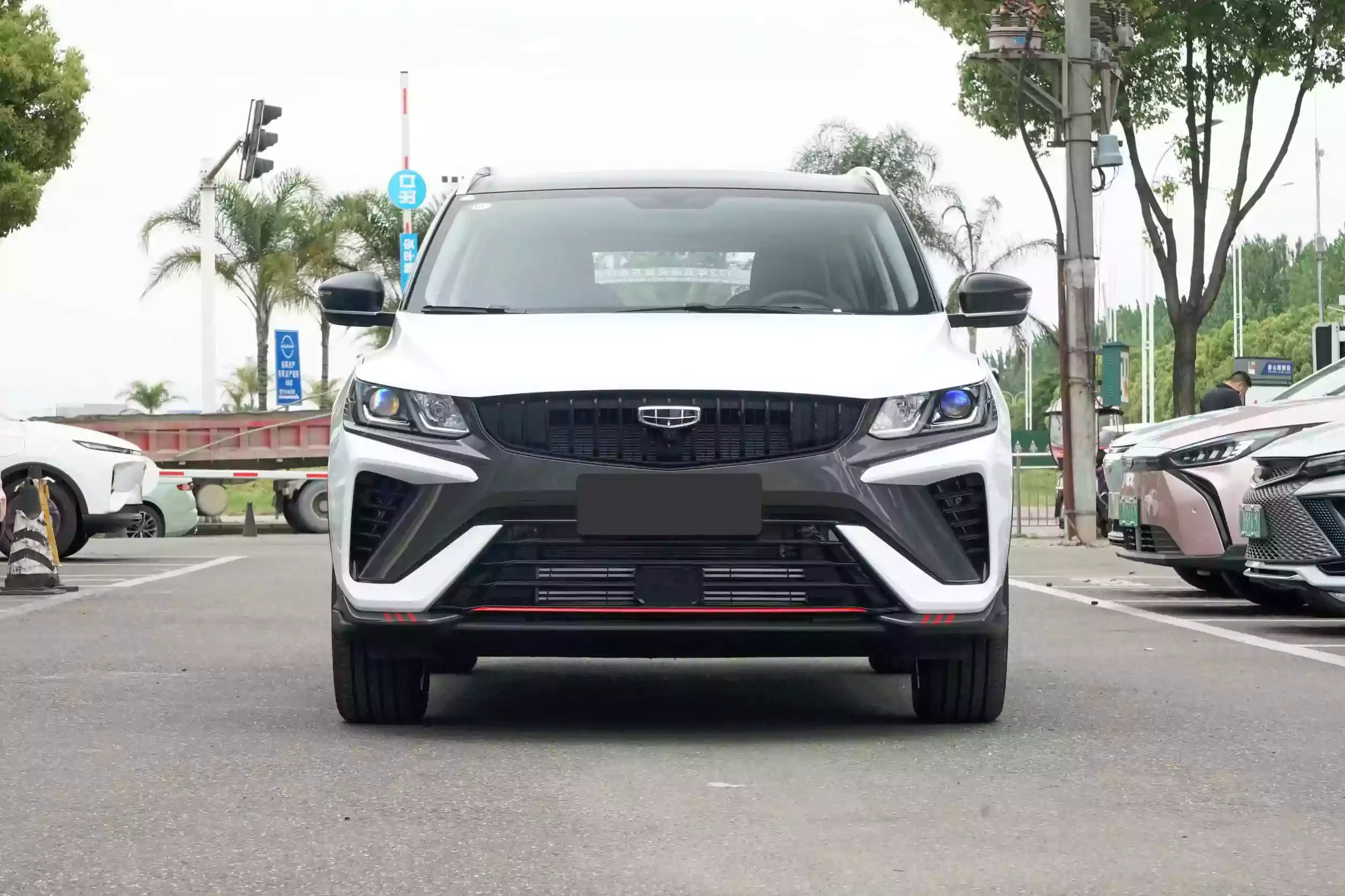 geely coolray 2023 appearance 2