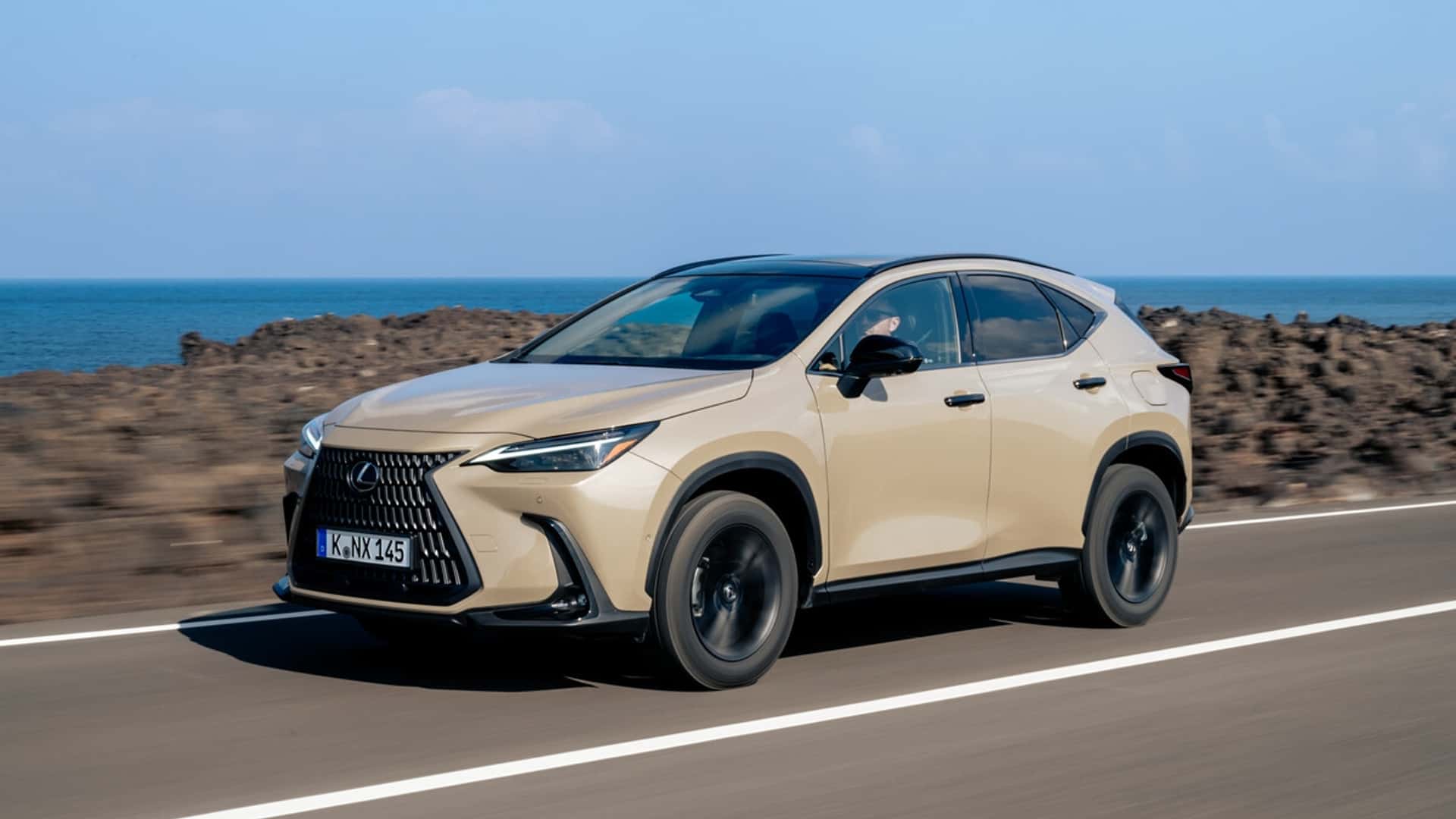 lexus nx overtrail 2025 1