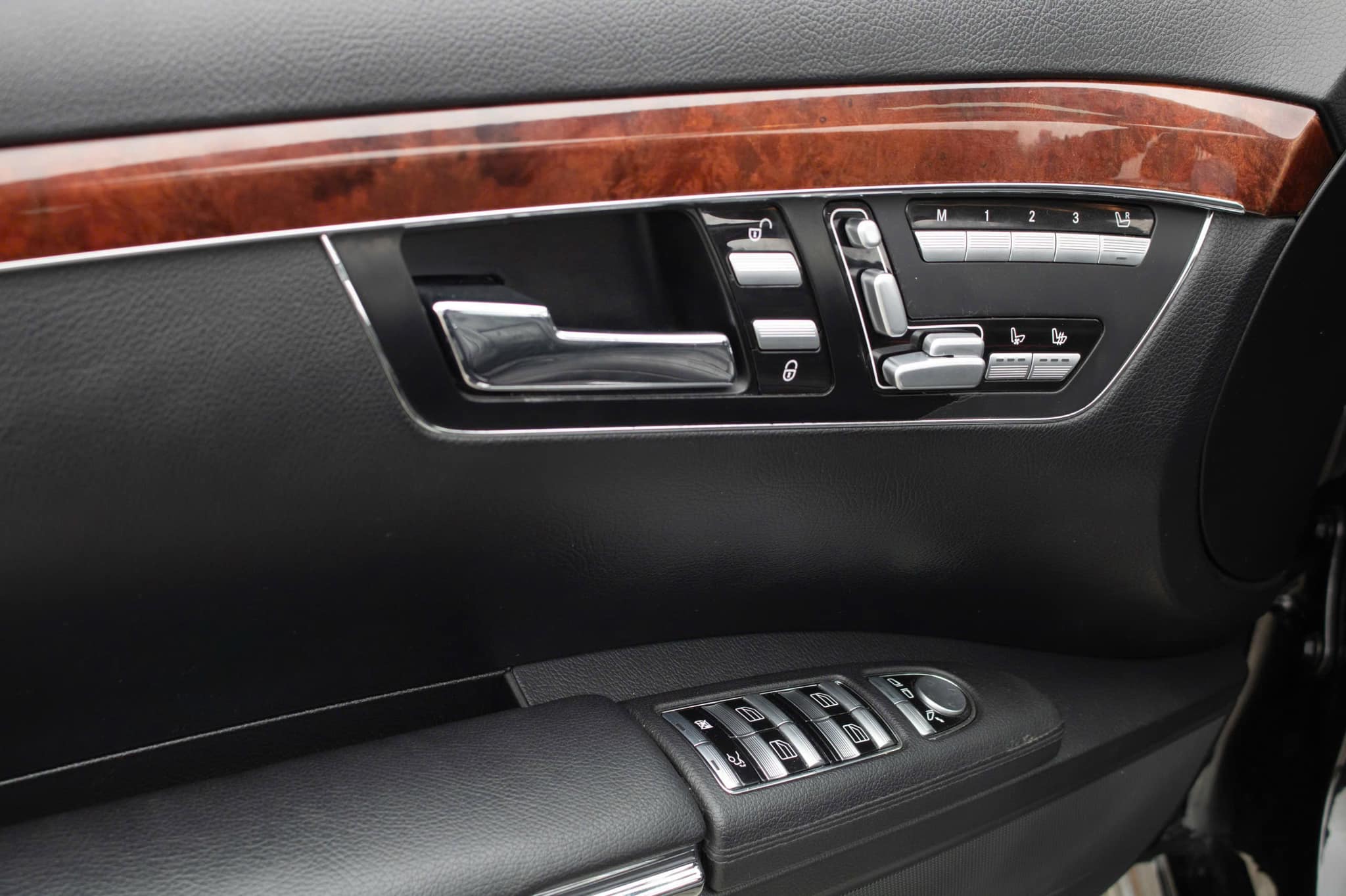 480451551289087683654367147637653153353293931n