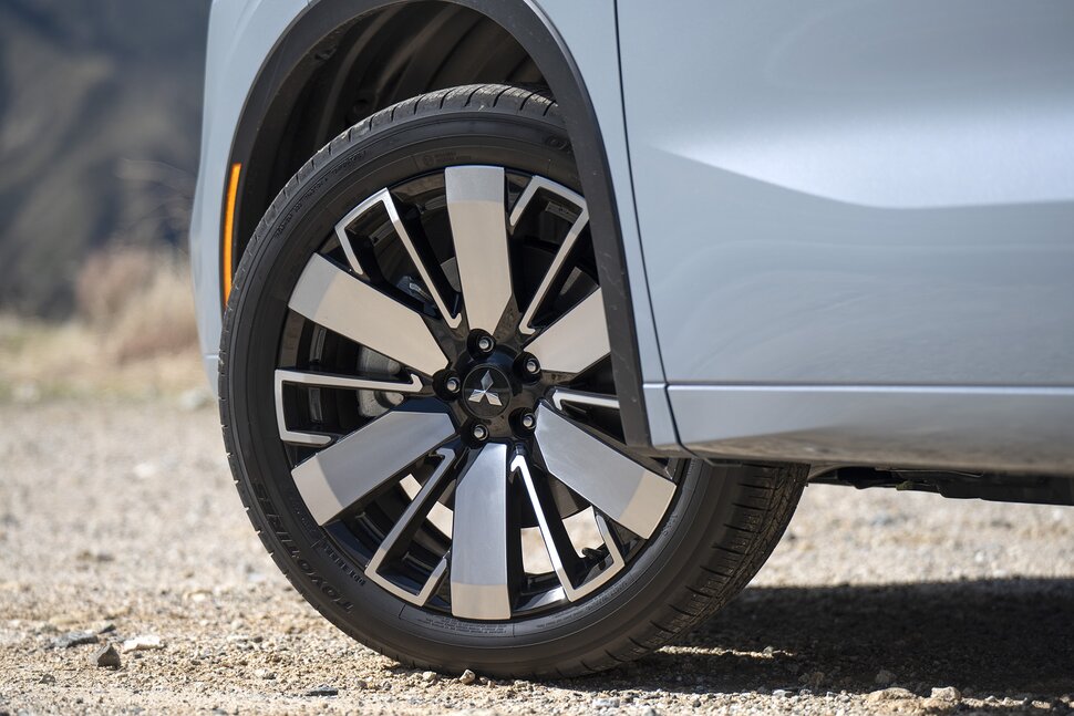 05 usnpx 25mitsubishioutlander jmv 1317