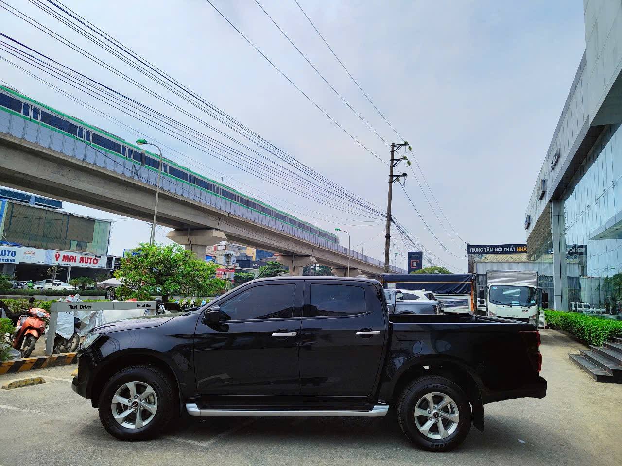 isuzu d max prestige 2023 11
