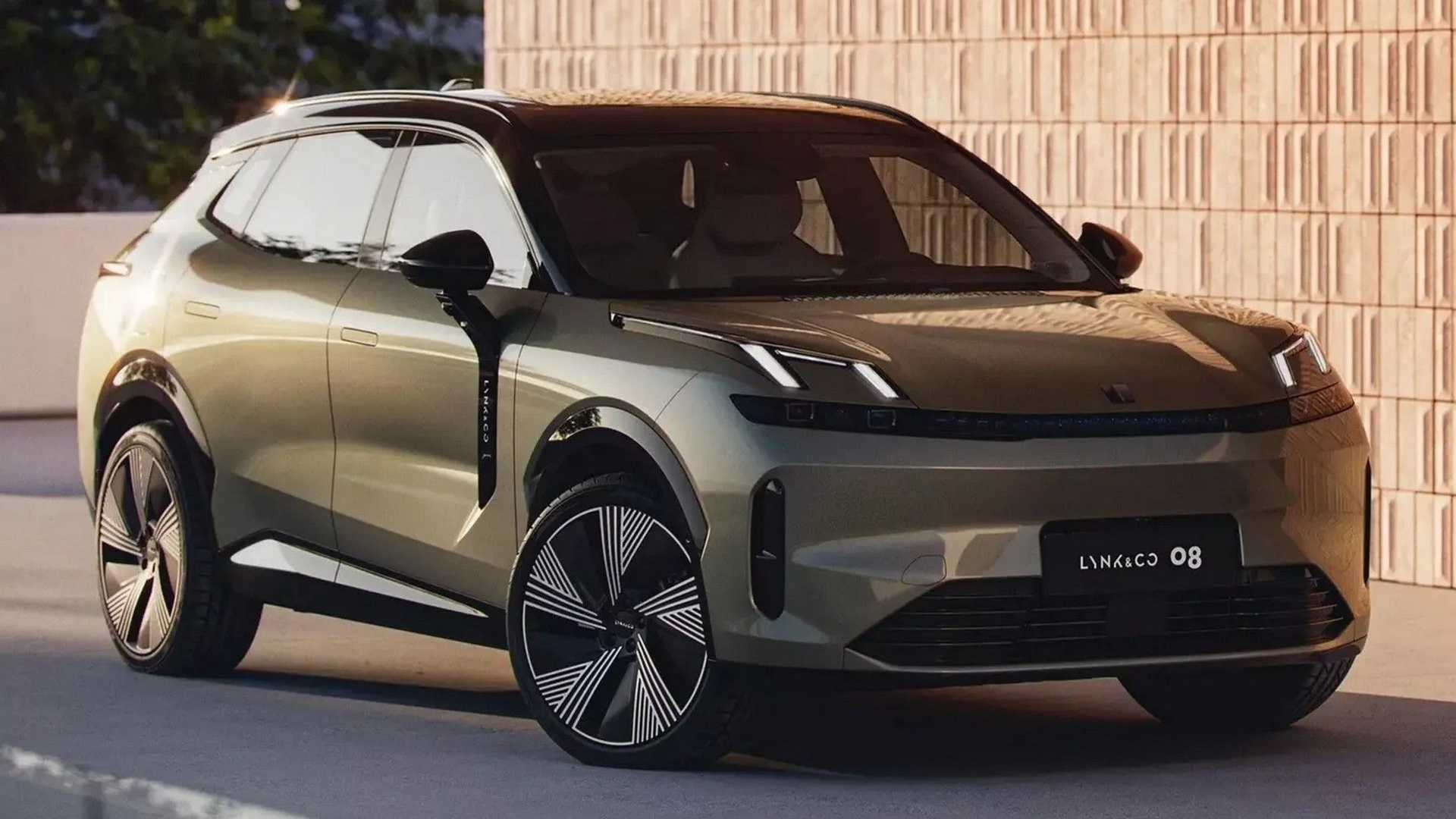 lynk co 081