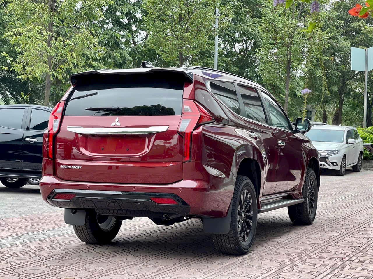 4639604315624158862965845260199477001189287n