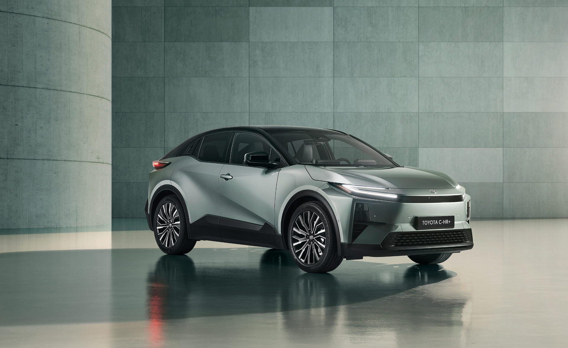 toyota c hr 2