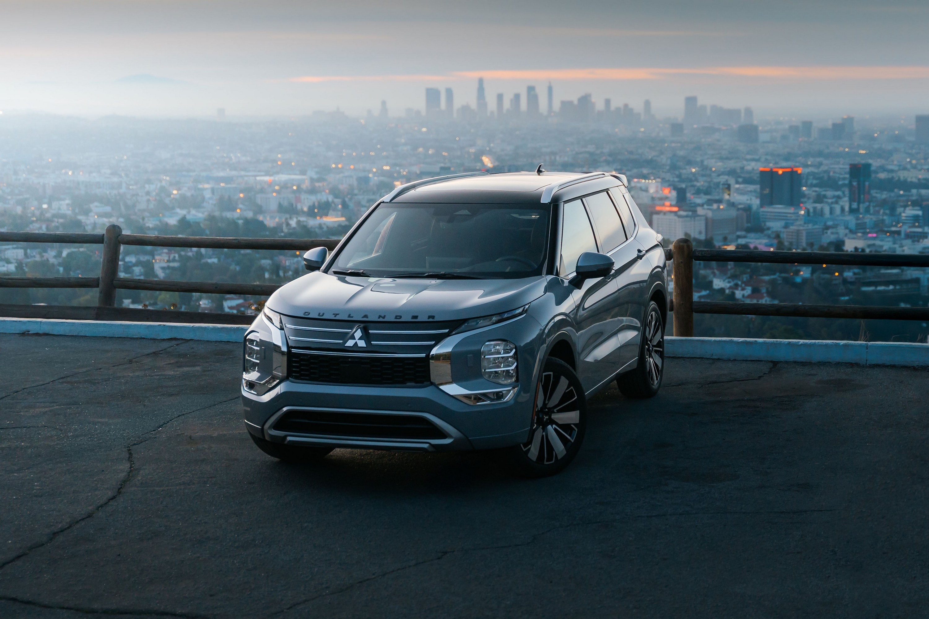 mitsubishi outlander danh gia 7