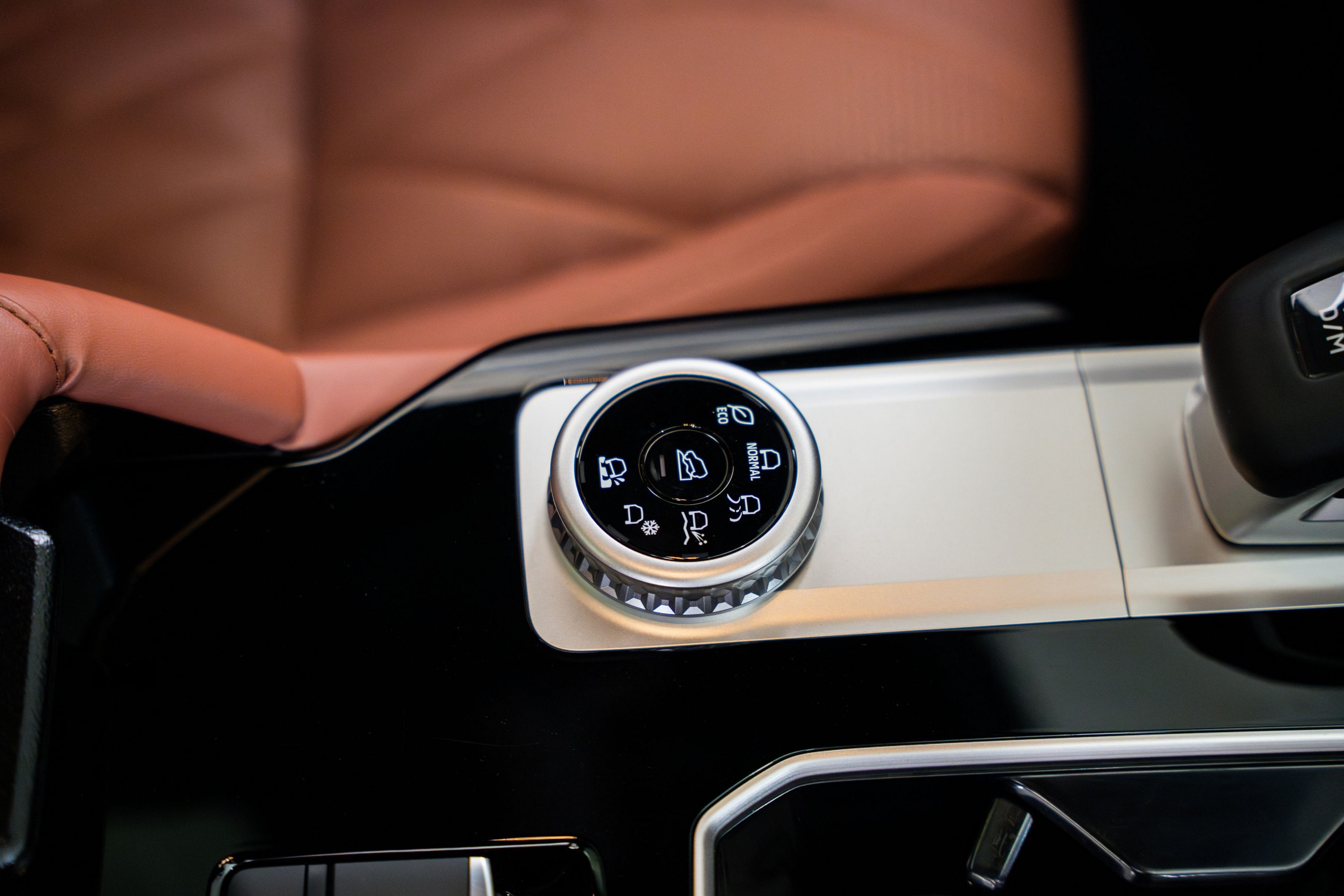 mitsubishi outlander danh gia 9