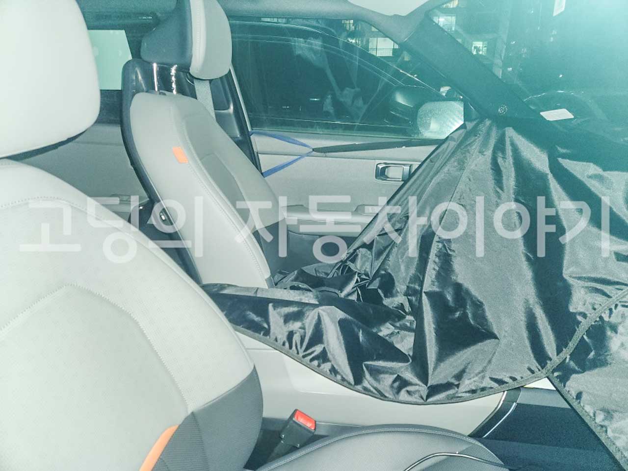 new gen kia seltos interiors spied 6