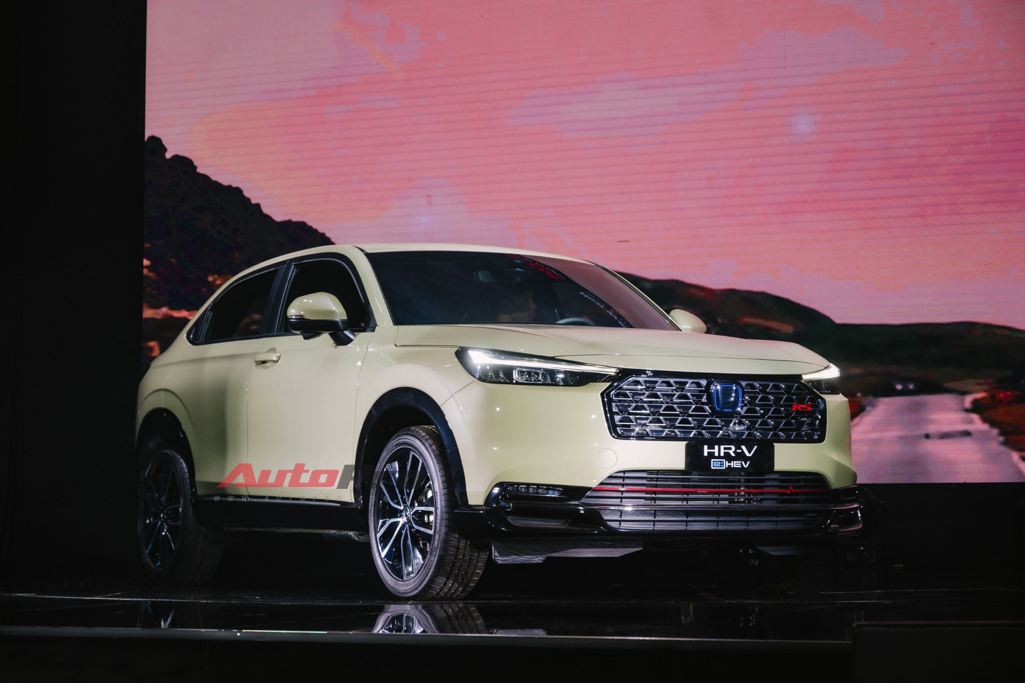 honda hr v e hev rs 1