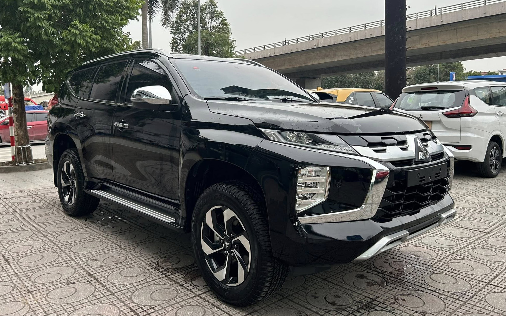 pajero sport 2025 12 pajero sport 2025 12