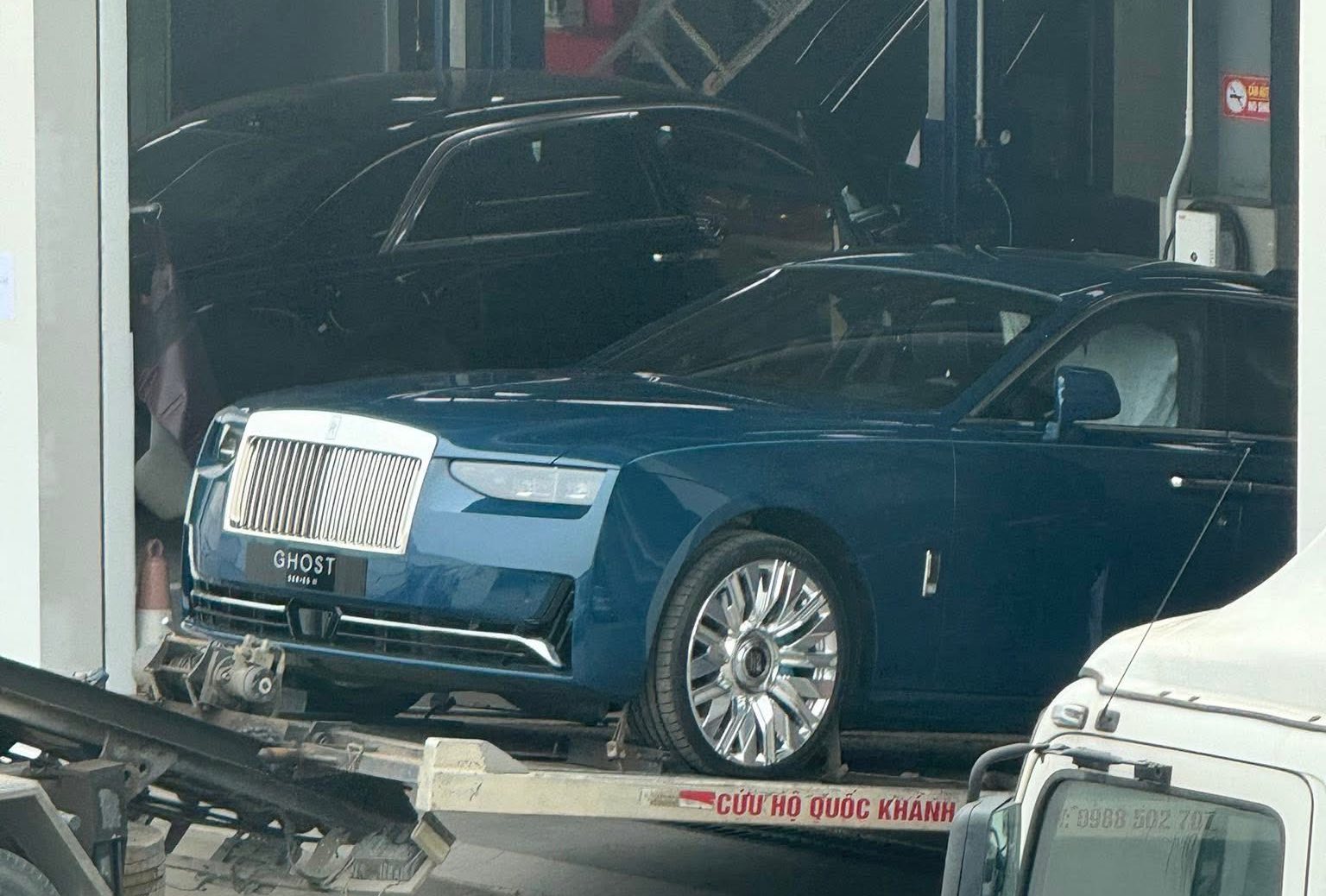 49040598431633140805007704339856643498574113n