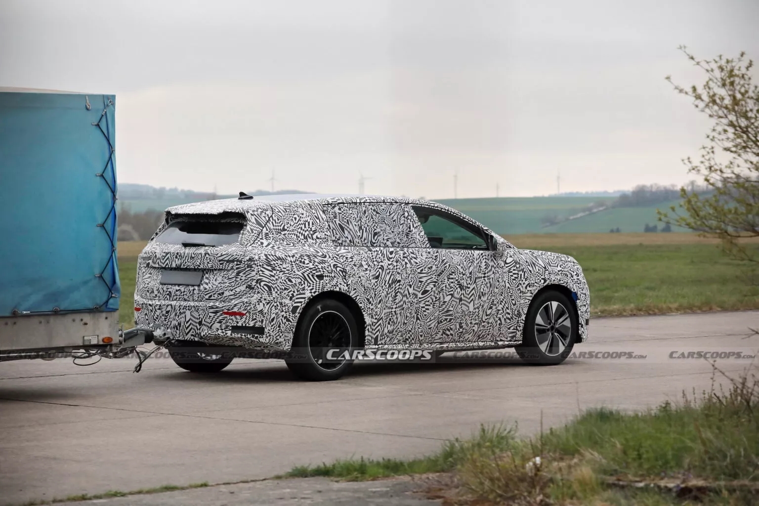 suv dien skoda 7 cho chay thu 2