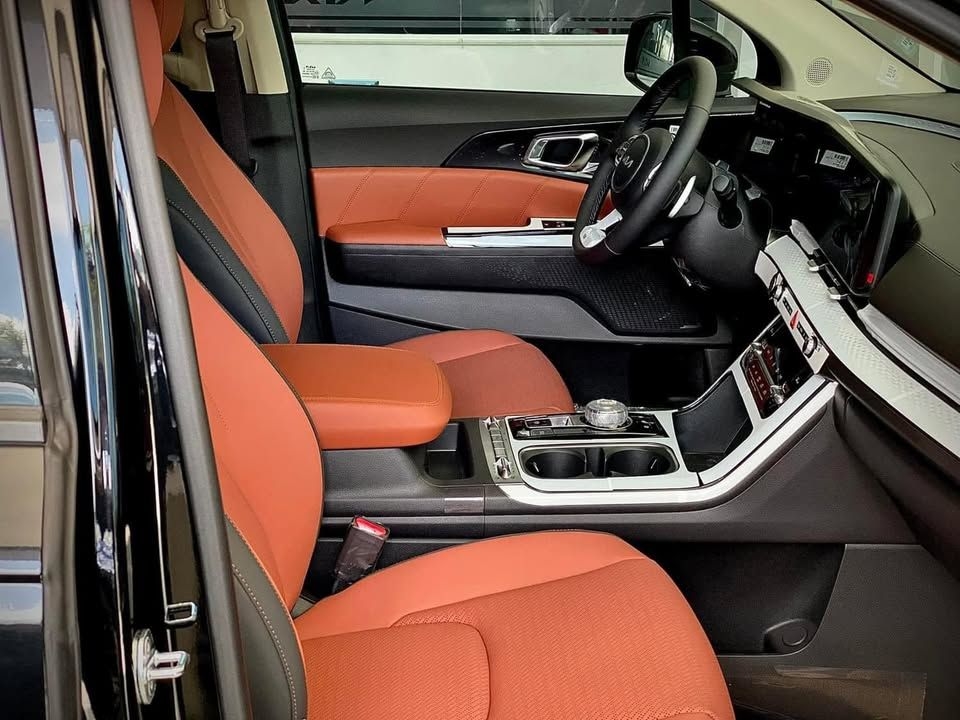 kia carnival 35 signature xang 6