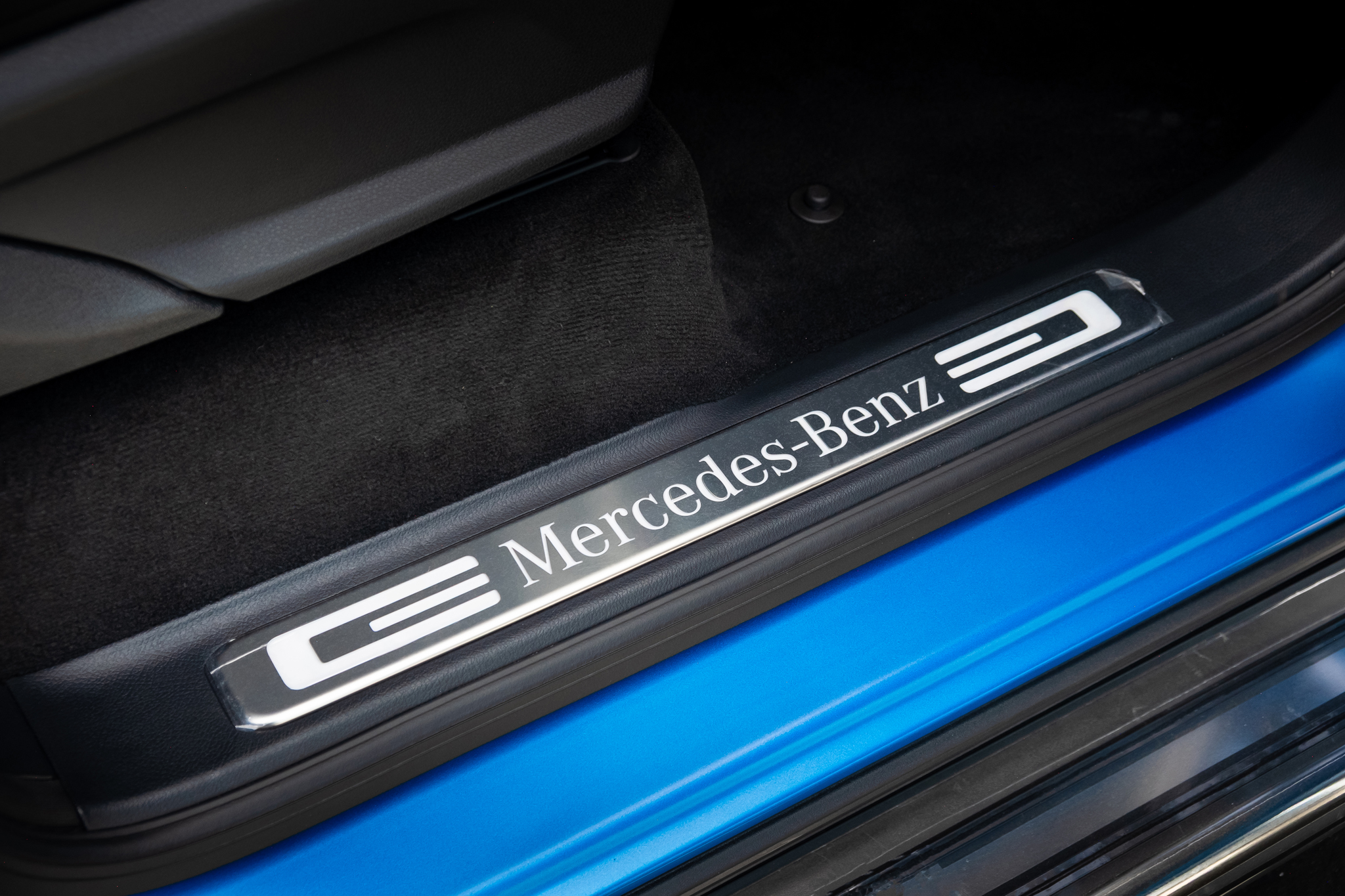 mercedes benz g 580 eq 16