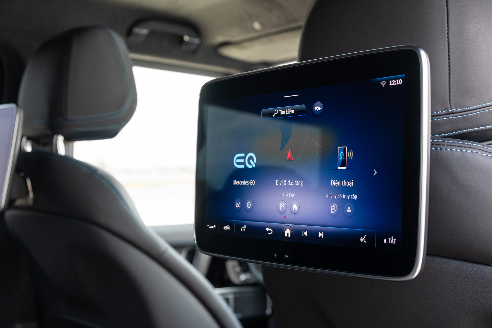 mercedes benz g 580 eq 18