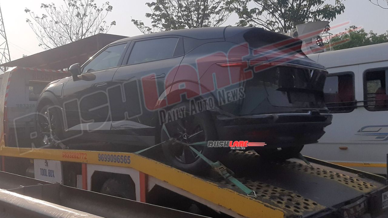 vinfast vf 7 spied on truck 2 vinfast vf 7 spied on truck 2