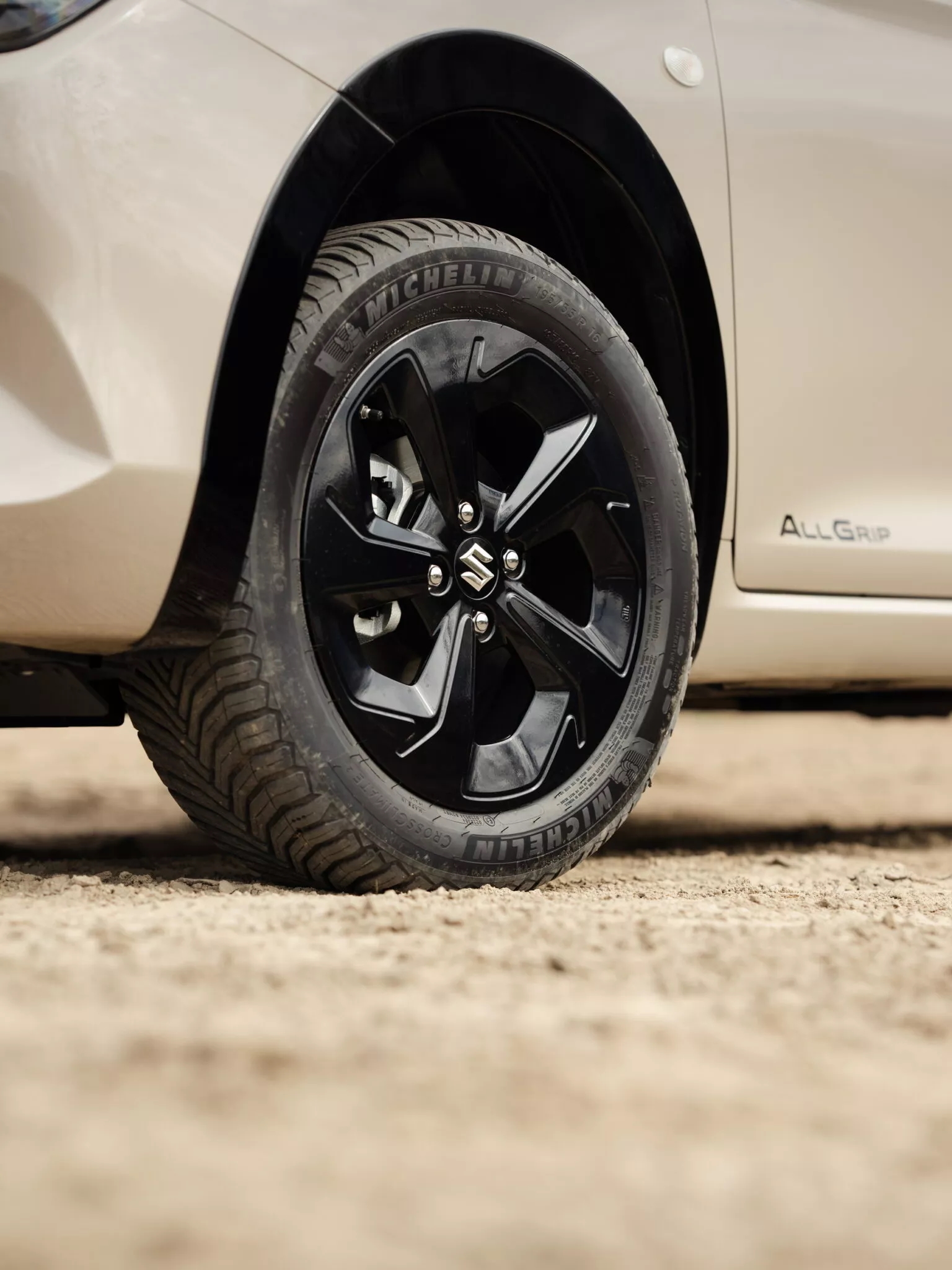 suzuki swift off road 12