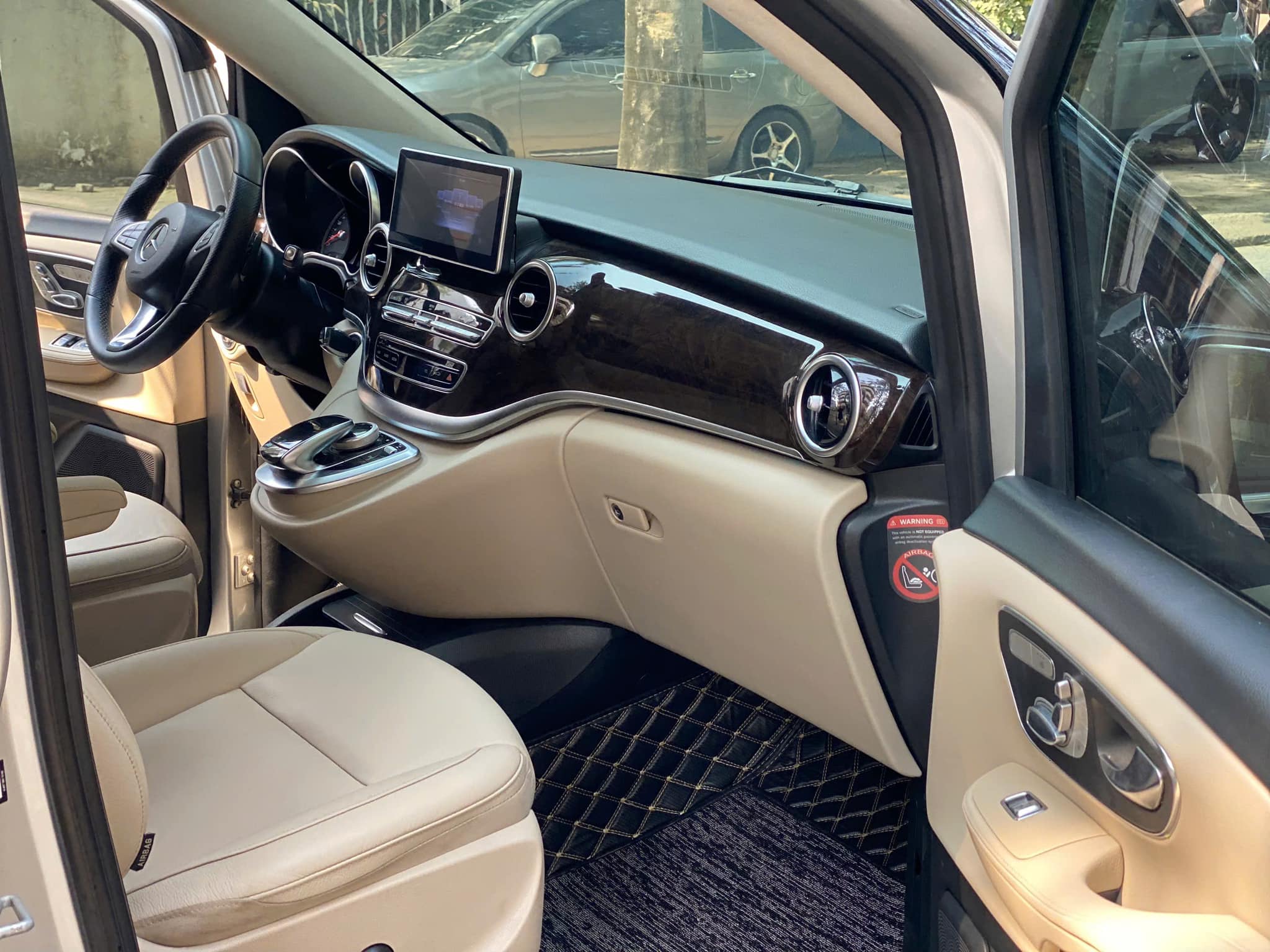 48221997920663618905127284805205222662836952n