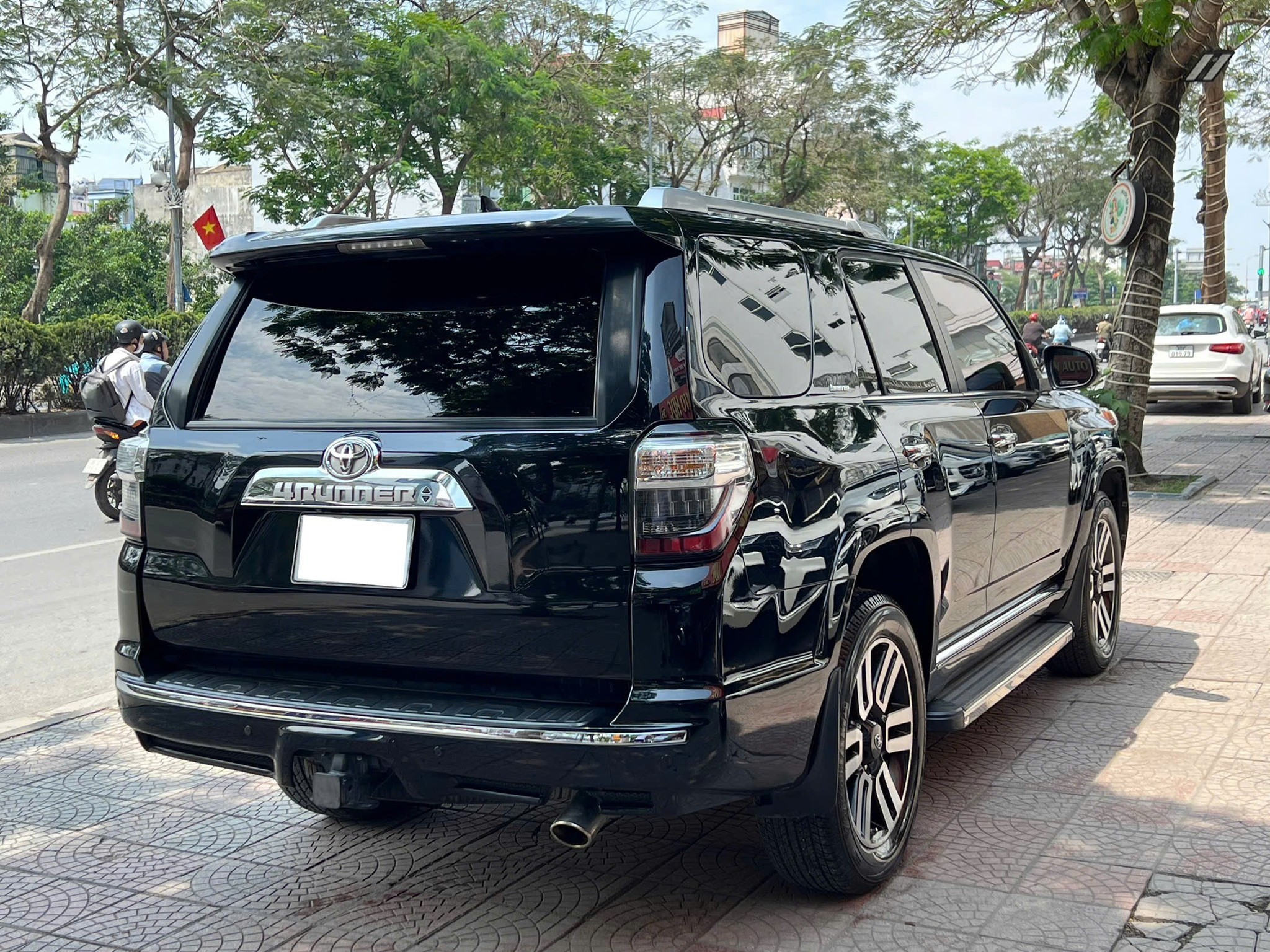 49217247114620882814267561704249765849744507n