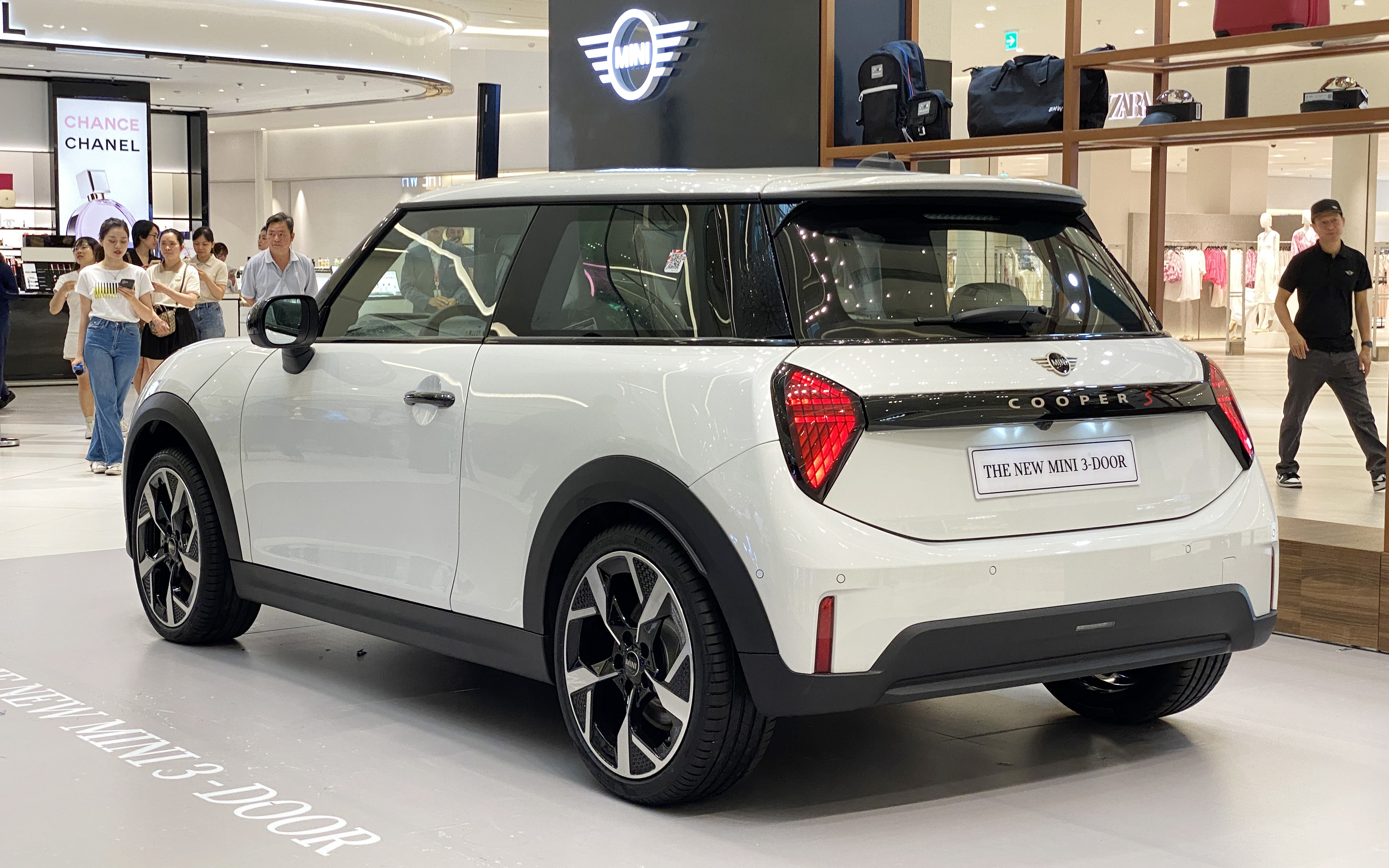 mini cooper 2025 17