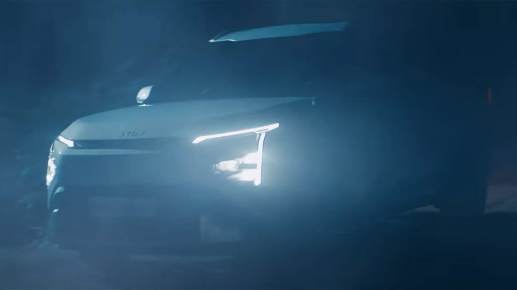 kia clavis teaser india 3 2048x1