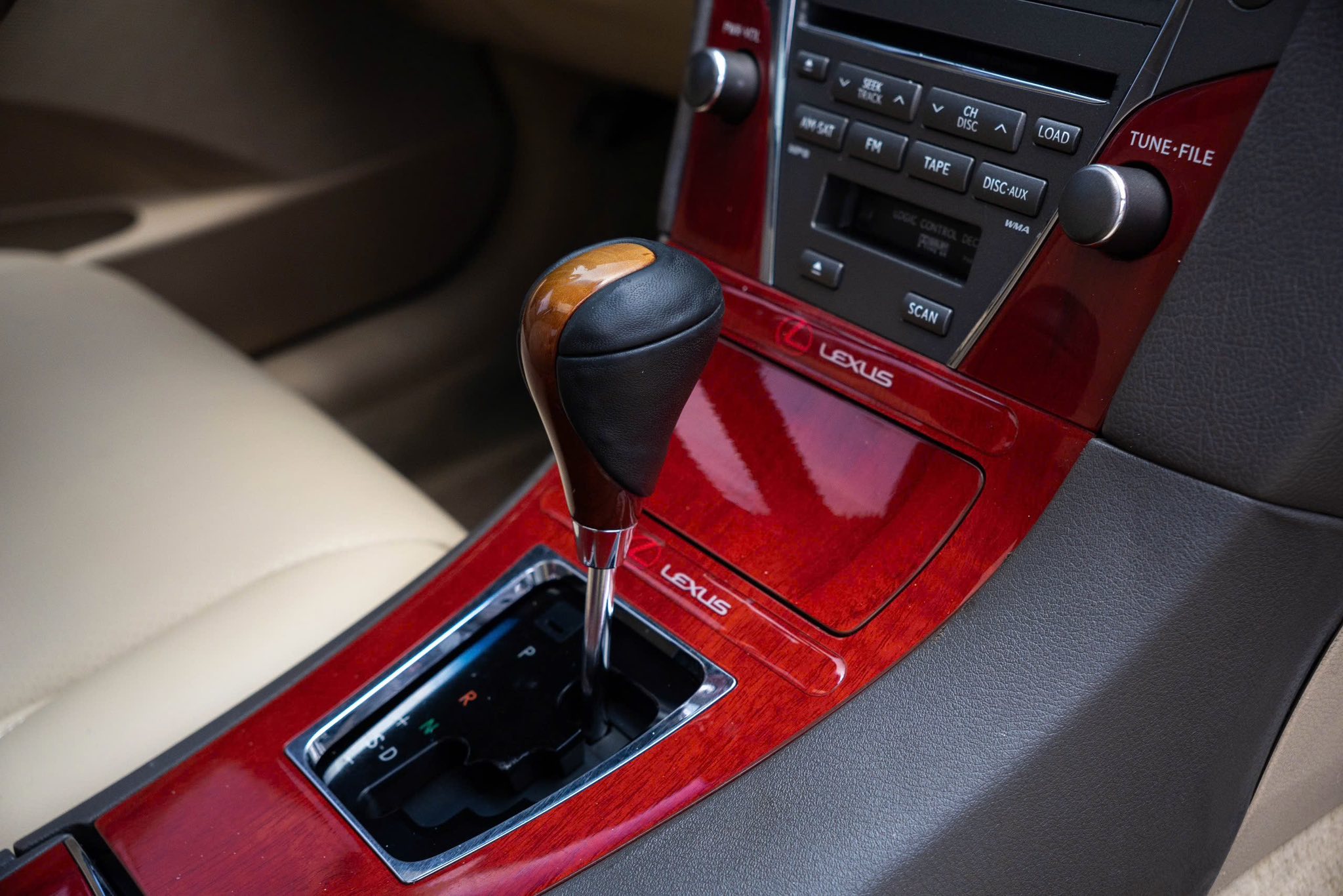 49600665724025520834546472321153741898279040n