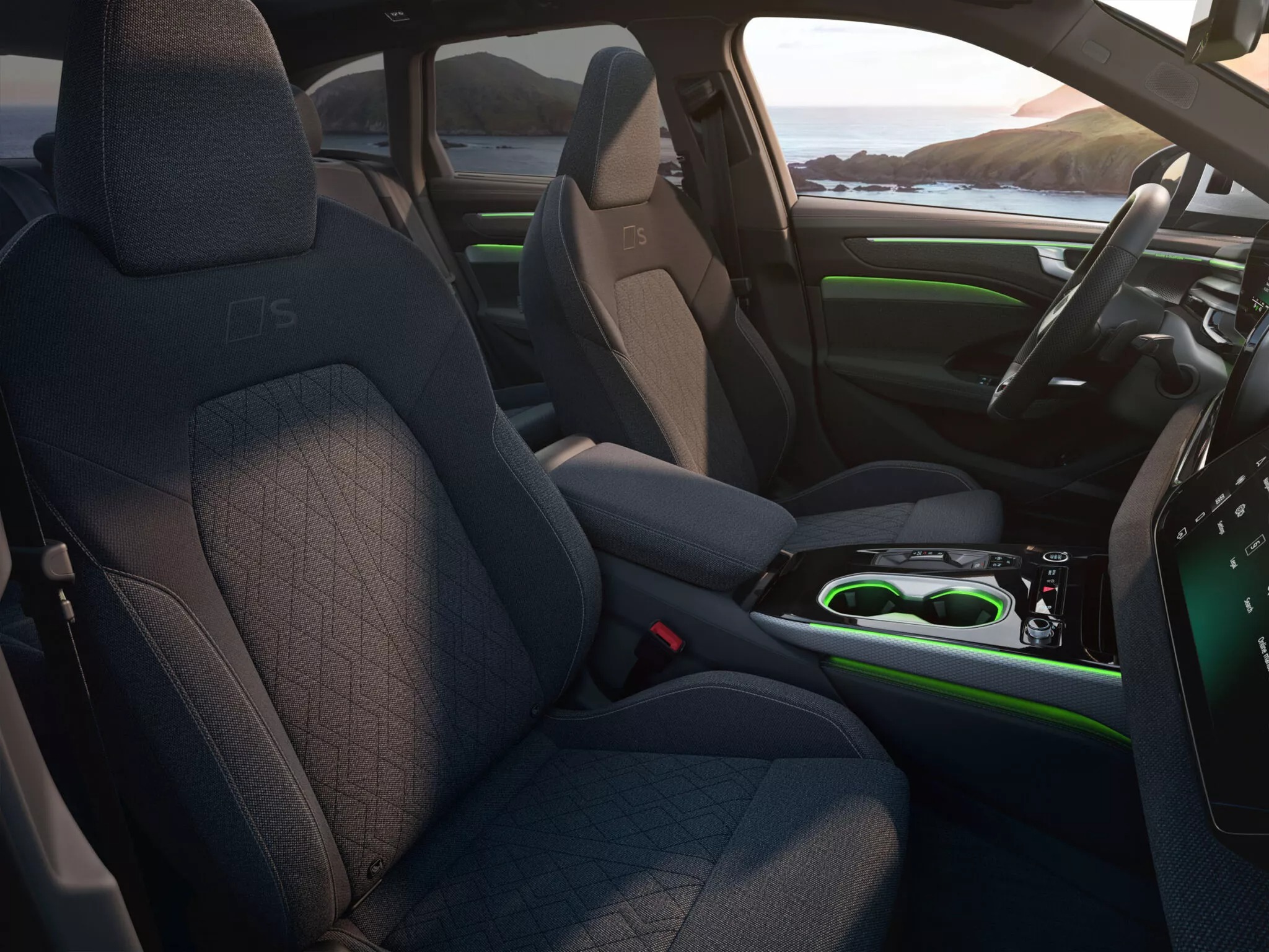 audi a6 avant phev 00035 2048x15