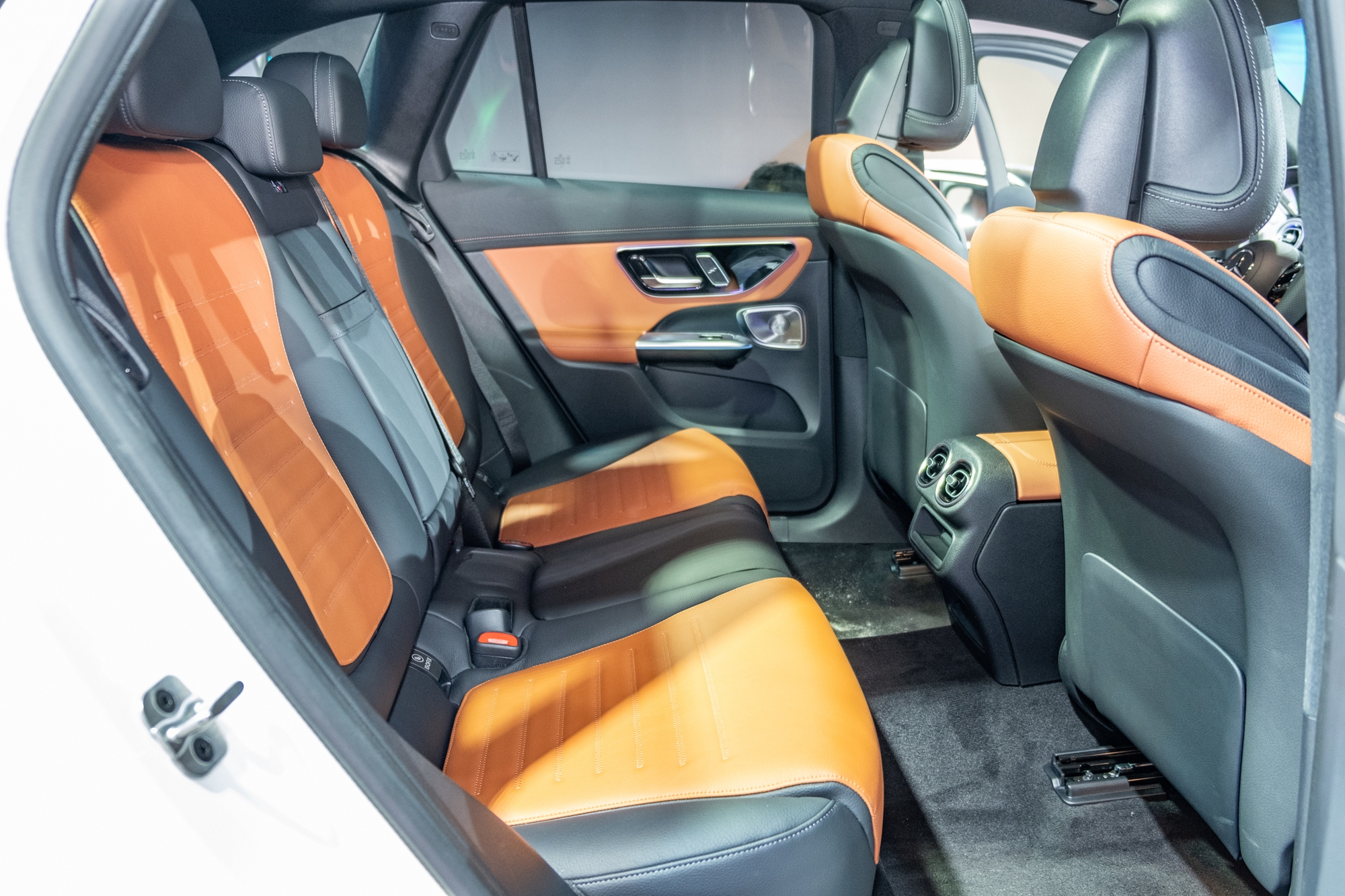 mercedes benz glc 2023 9 16836124297741171969419 1683621906070 1683621906491746312702