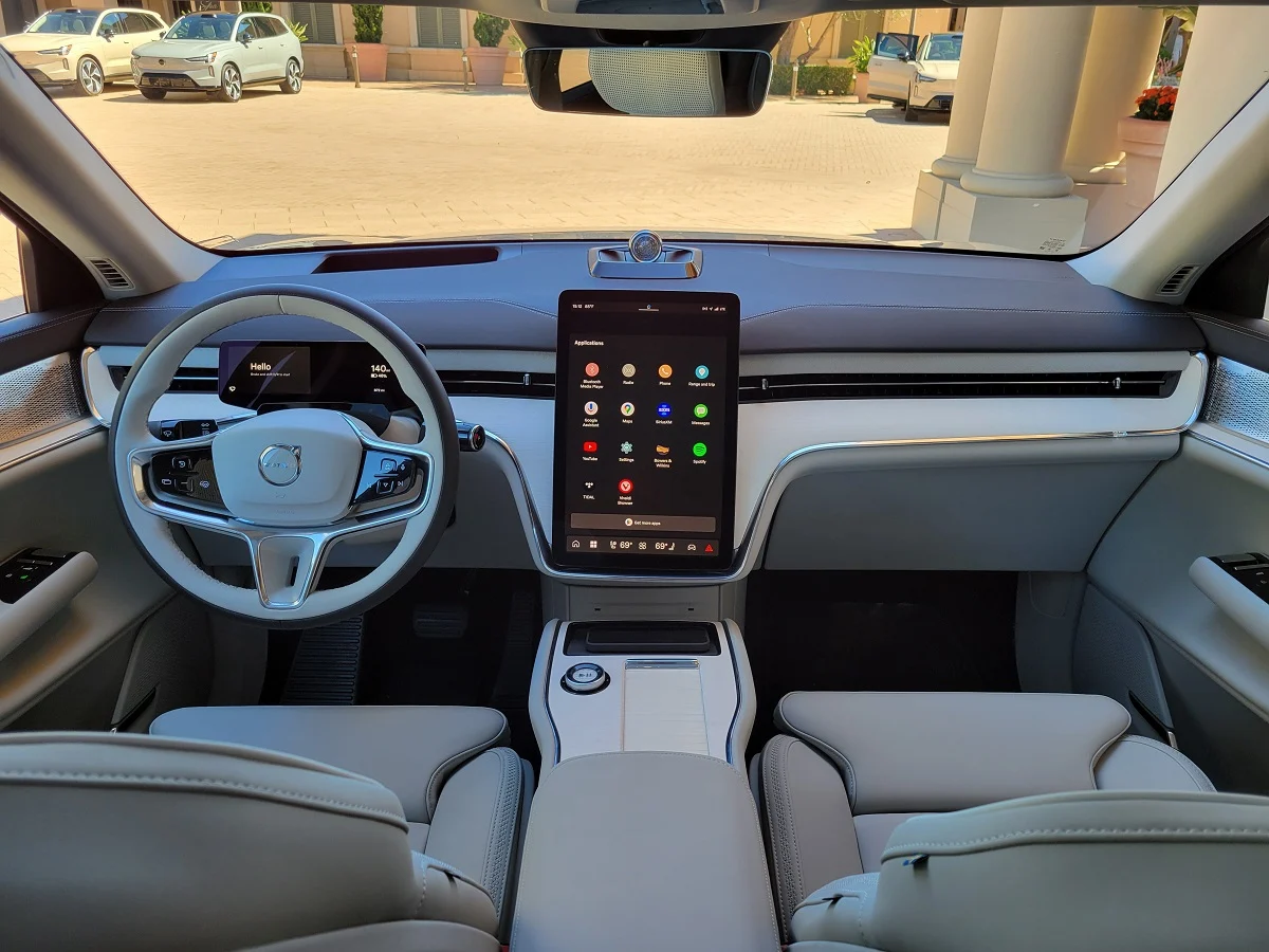 jdp2025 volvo ex90 ultra dawn nordico interior dashboard