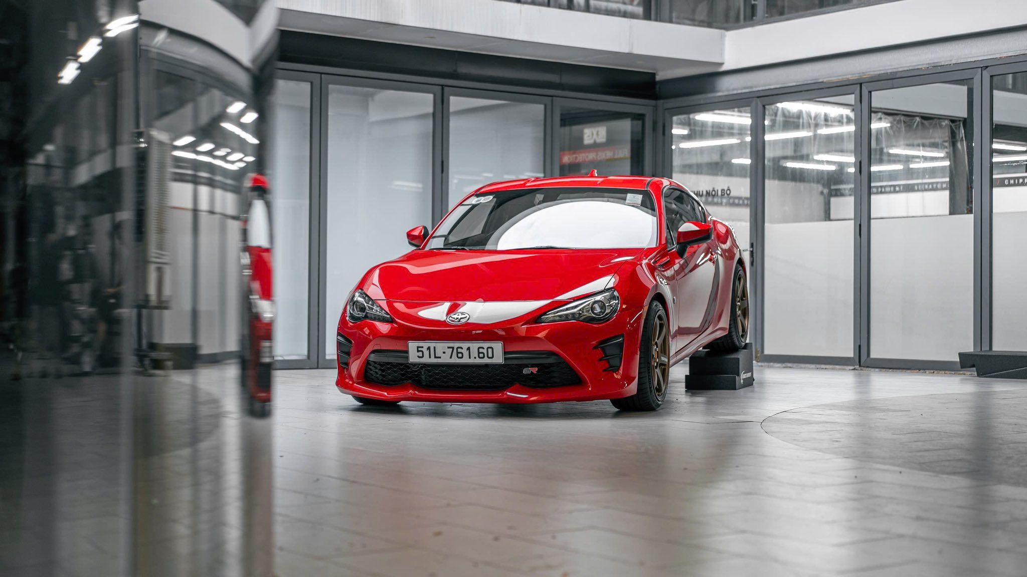 49437674610237955981064931649505587092687358n