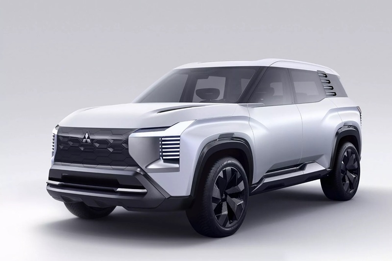 mitsubishi dst concept 1