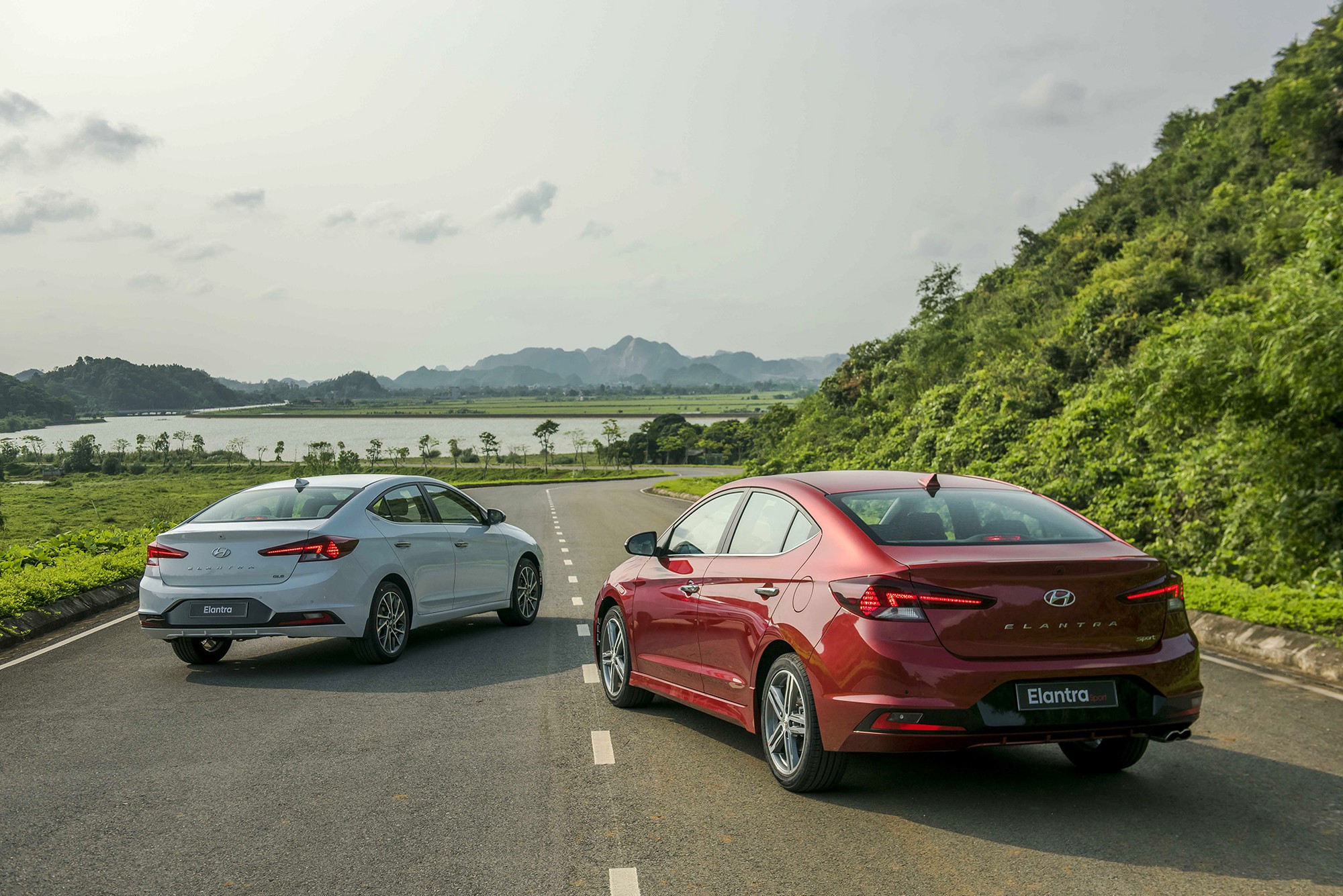 elantra 2019 13 15579655837461565233570