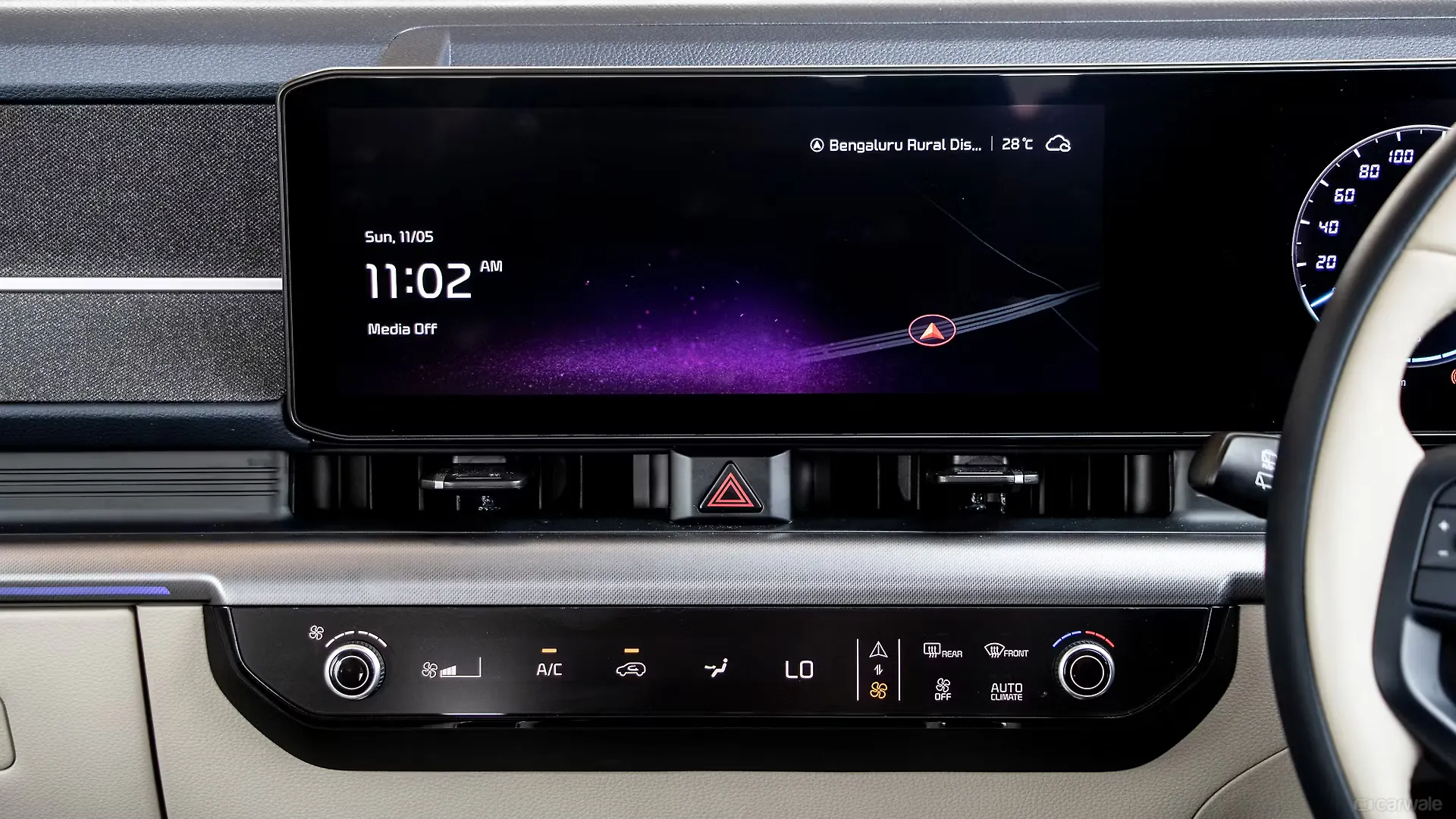 kia carens clavis 2025 14