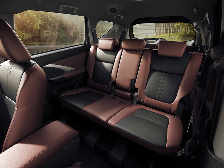 Mitsubishi Xpander 2025 ra mắt: Lưới tản nhiệt mới, màn hình to hơn, thêm túi khí, có camera 360, giá quy đổi khiến người Việt ao ước- Ảnh 23. Mitsubishi Xpander 2025 ra mắt: Lưới tản nhiệt mới, màn hình to hơn, thêm túi khí, có camera 360, giá quy đổi khiến người Việt ao ước- Ảnh 23.
