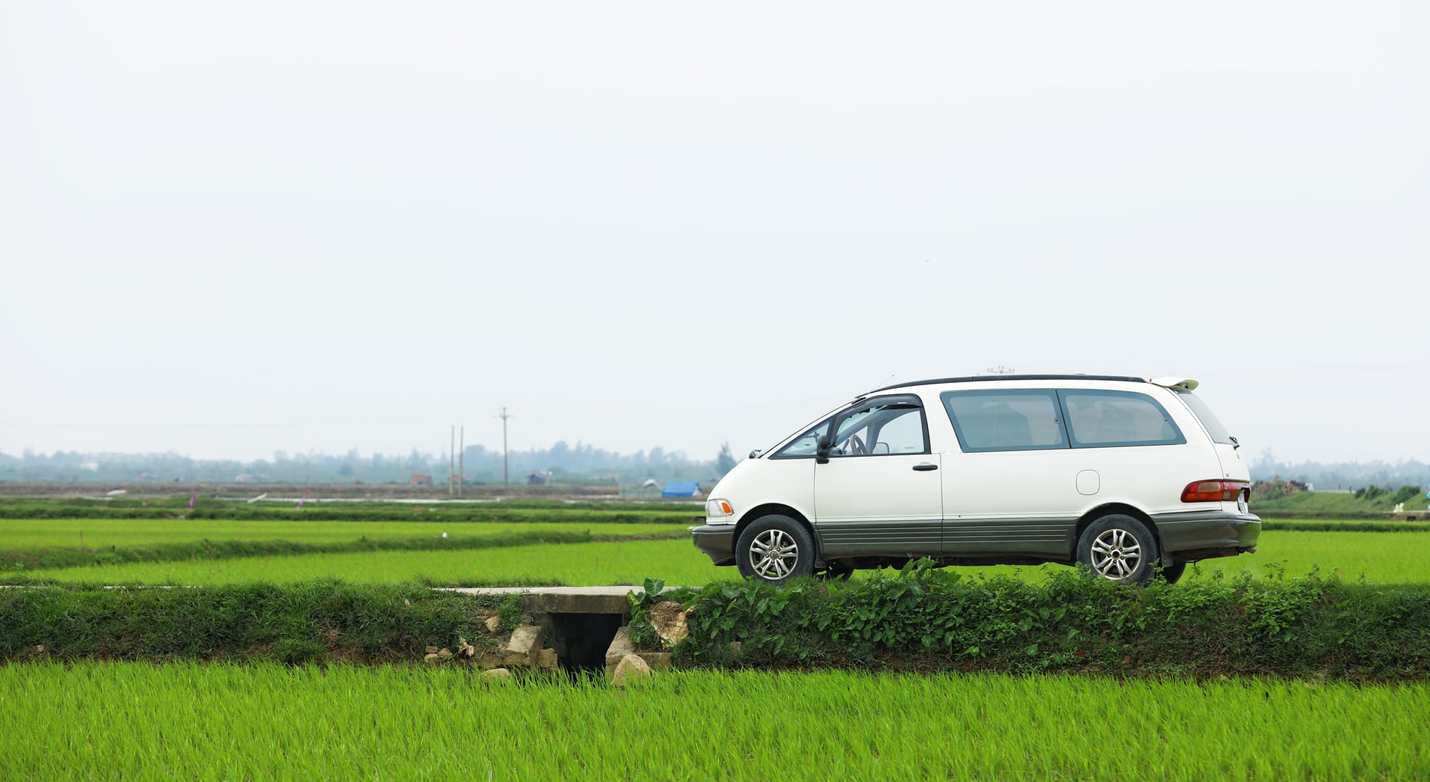 chu xe toyota previa 1990 10