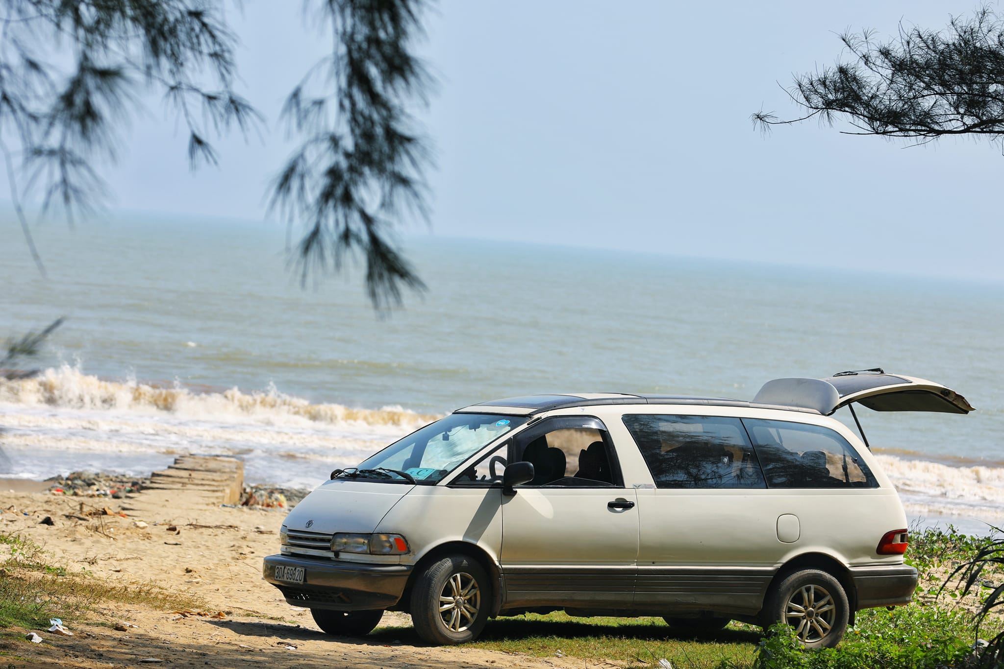 chu xe toyota previa 1990 6