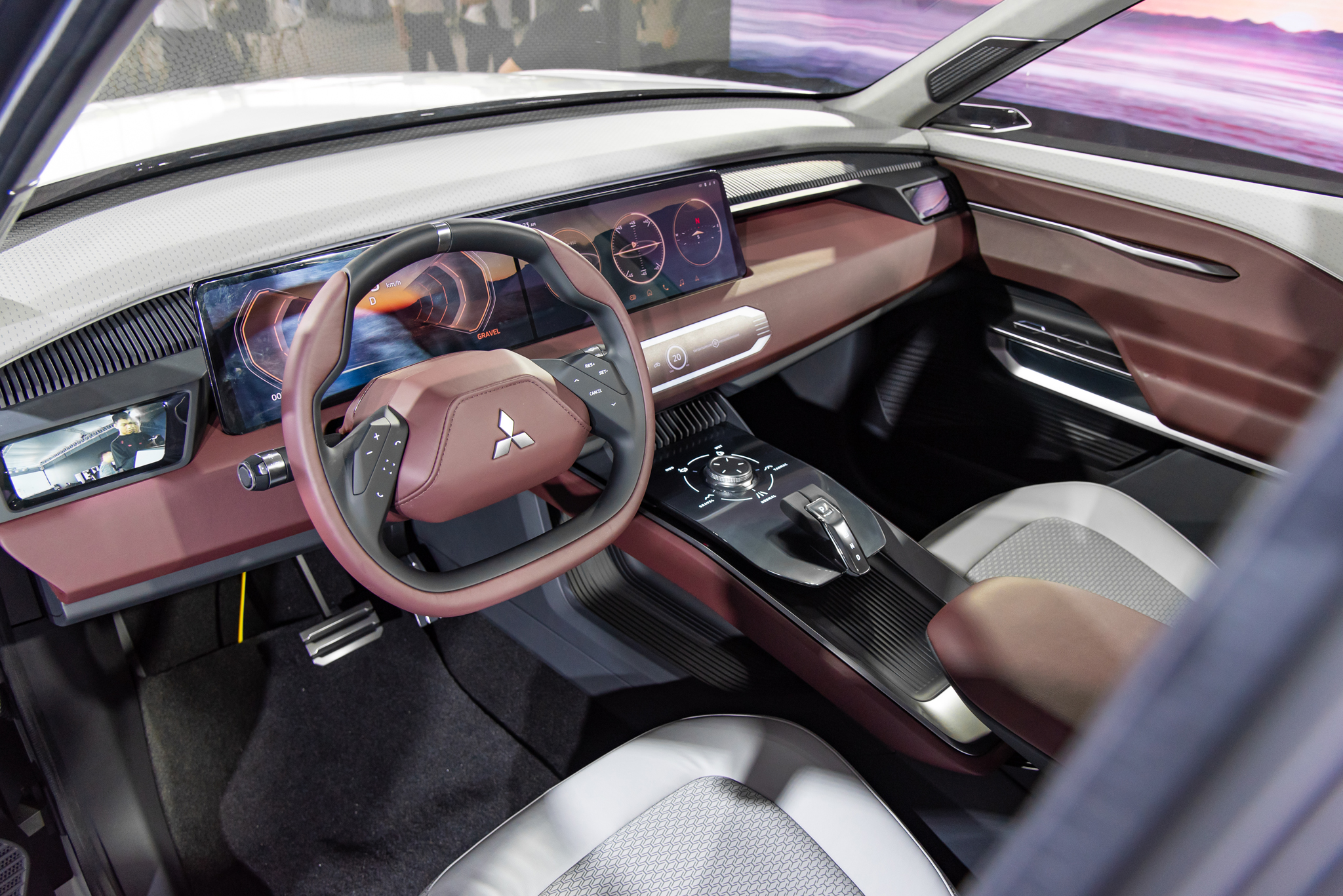 mitsubishi dst concept 13