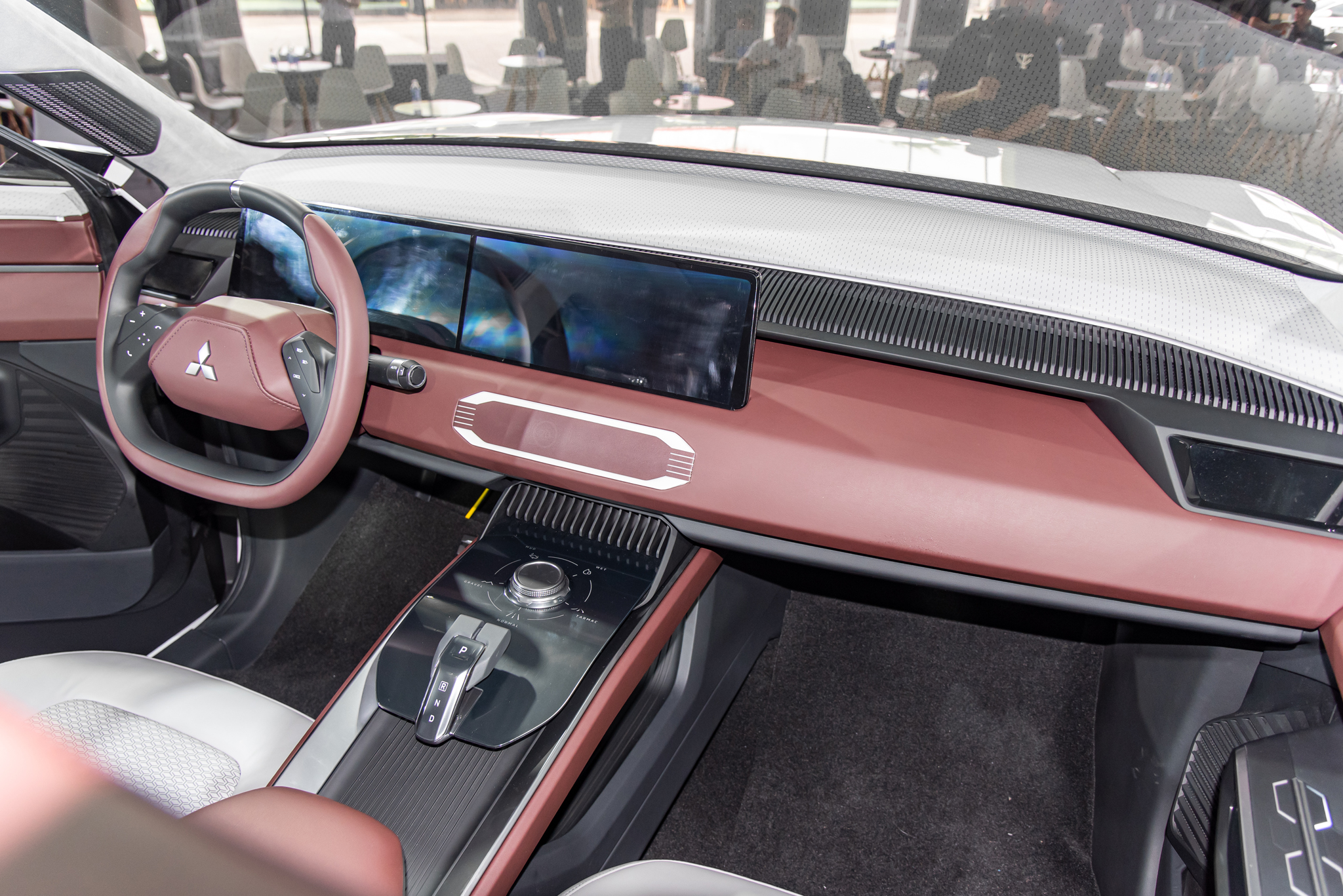 mitsubishi dst concept 23