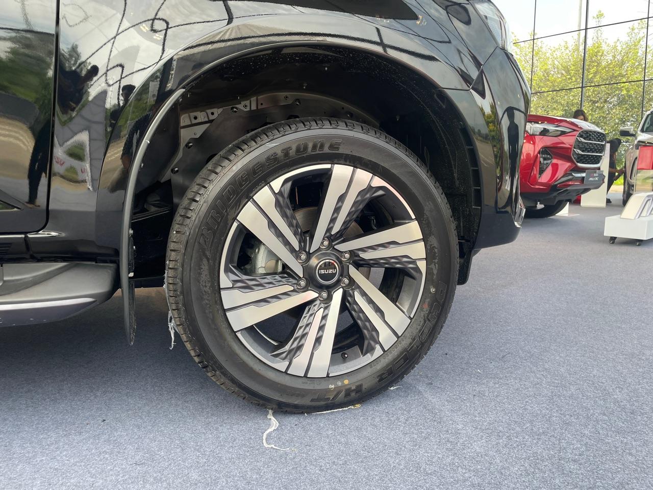 photo2025 06 0609 23 49 2