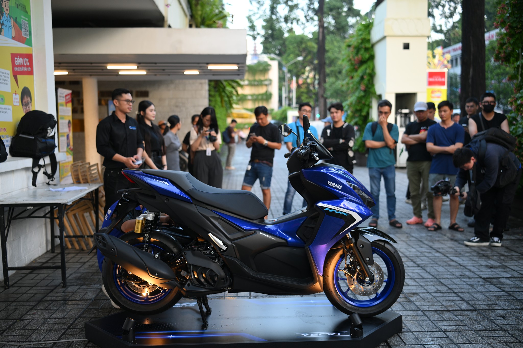 50536342710457550976995931044422495887080053n