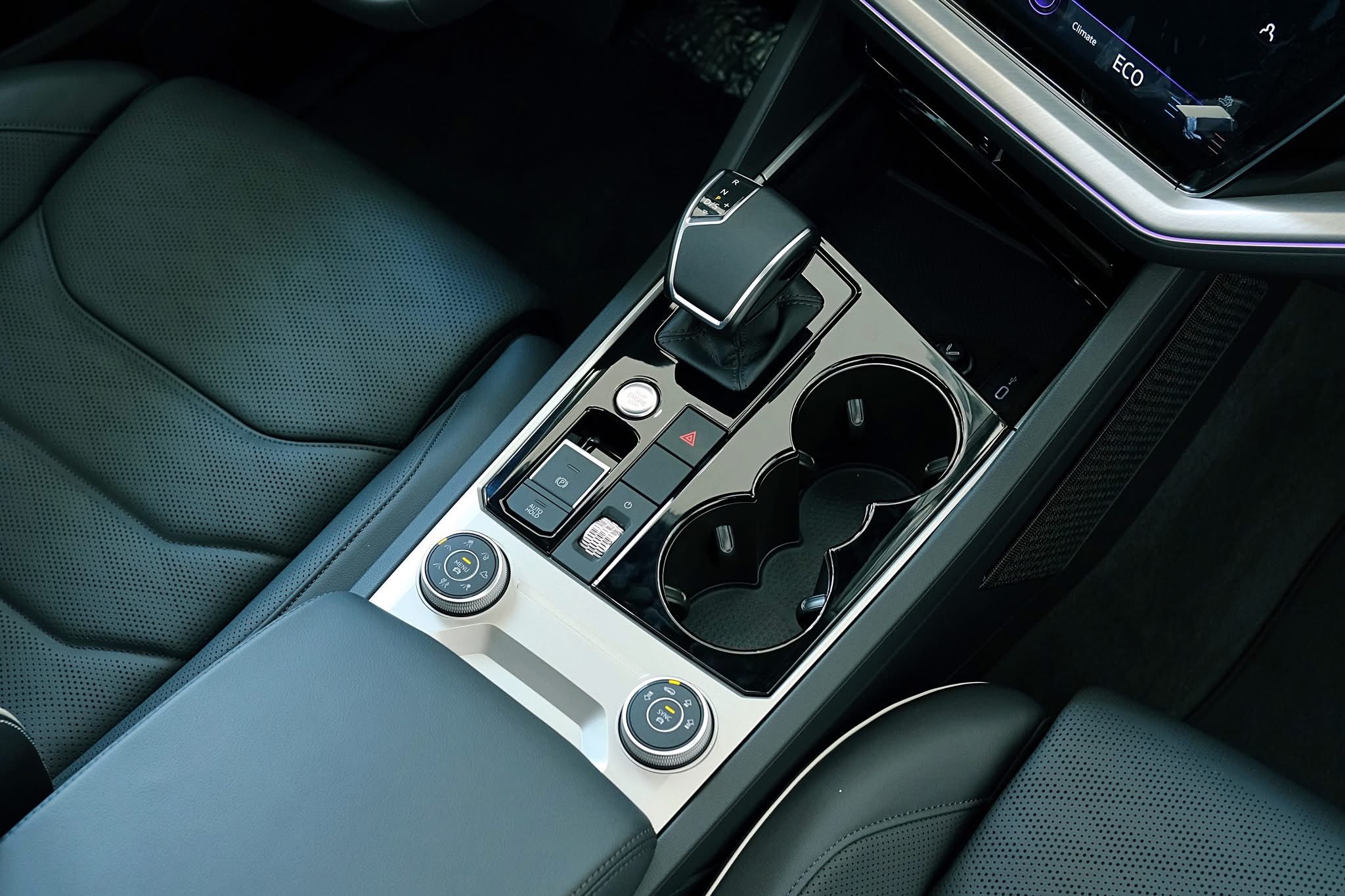 5050470871221520241245906465635356696957201605n