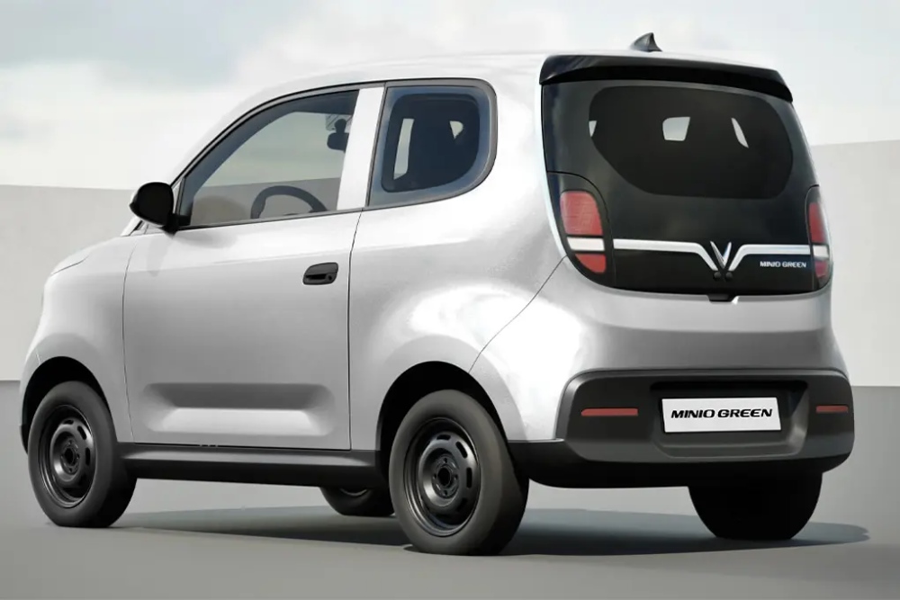 e3a2bb95 minio green 4