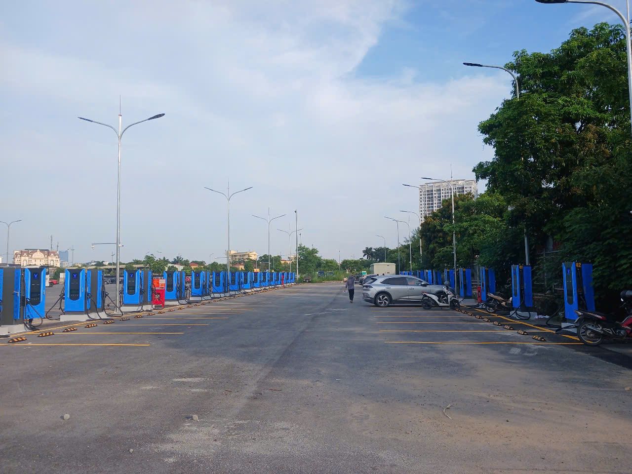 50814720610213505314903952705052733651591171n